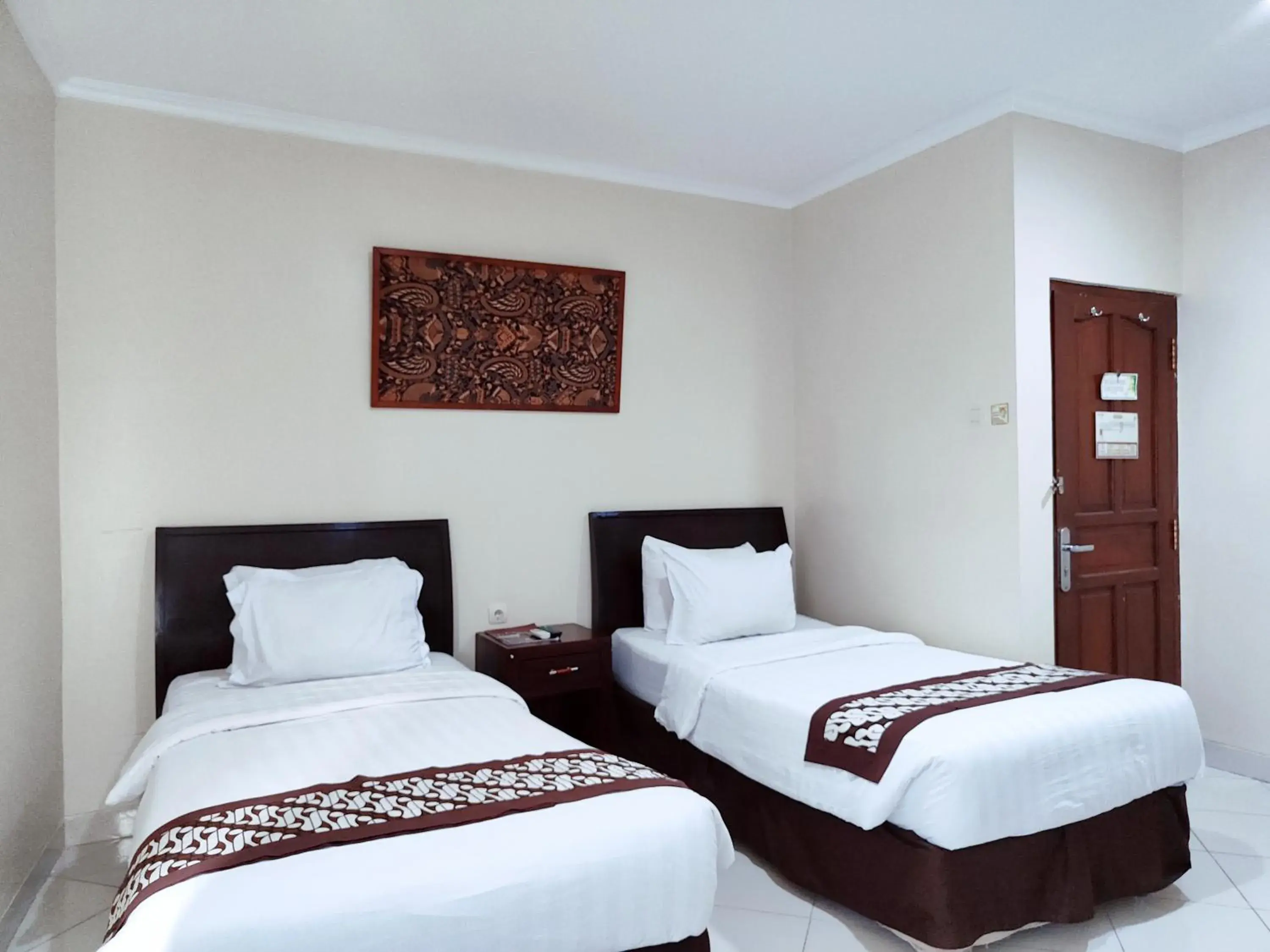 Bed in Paku Mas Hotel Bed in Paku Mas Hotel