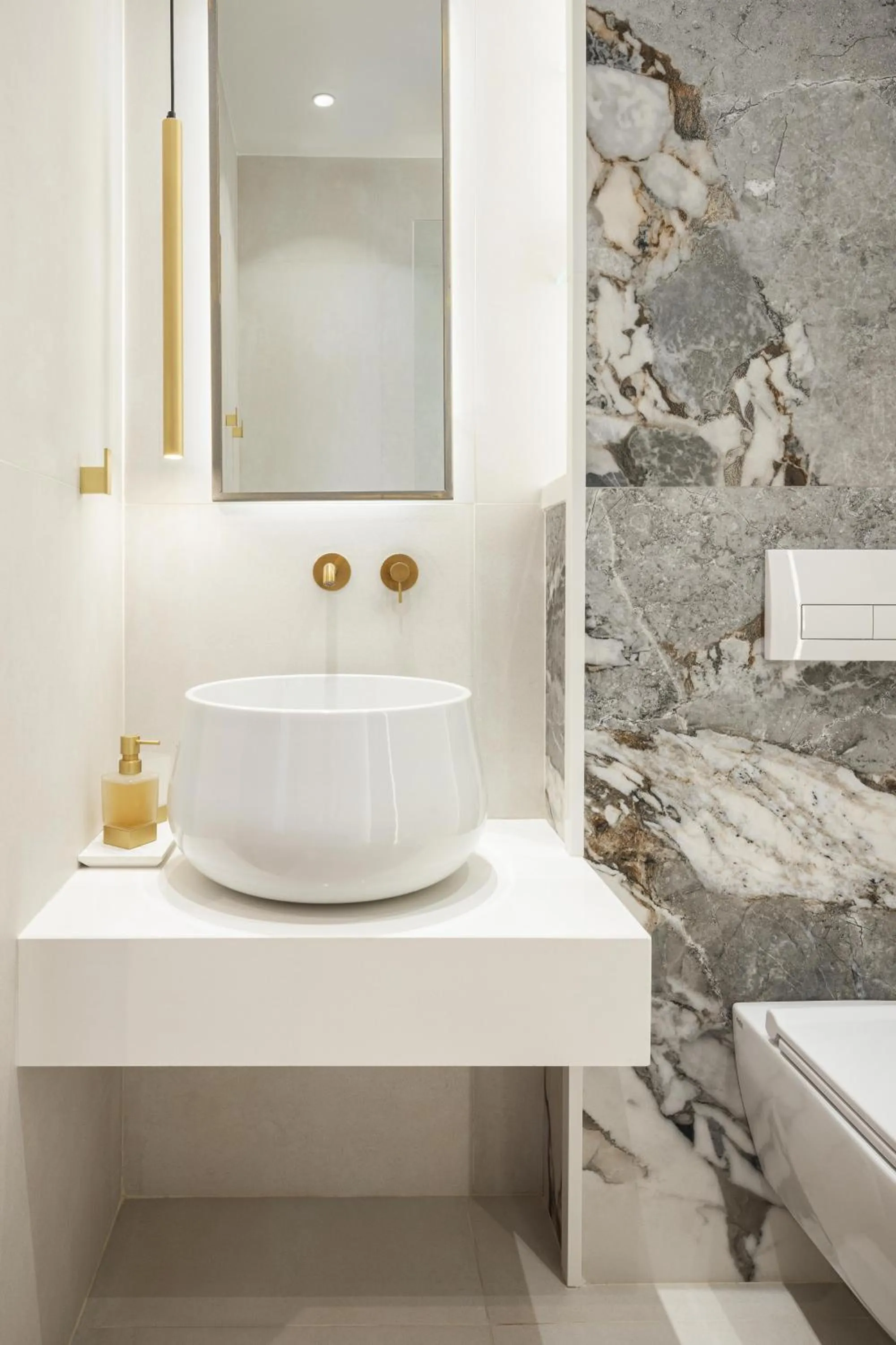 Bathroom in Bella Venezia