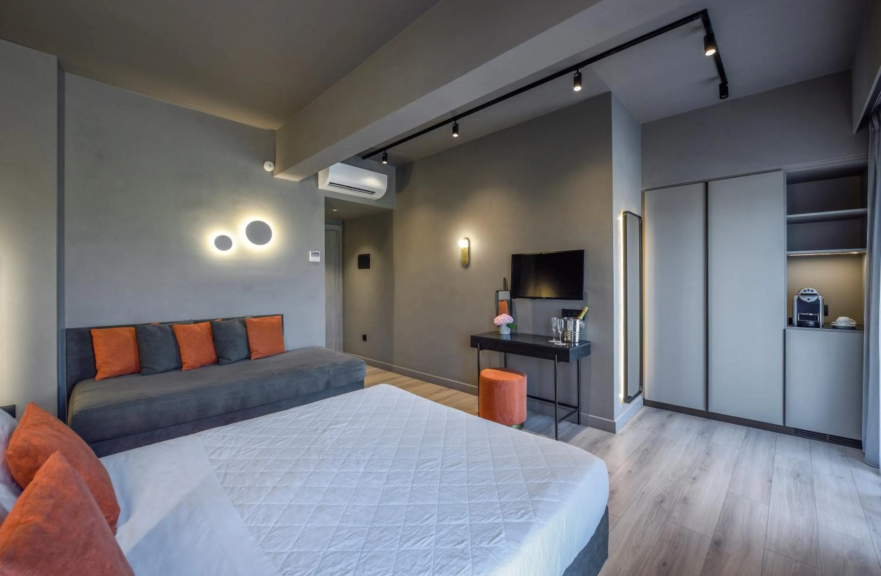 Bedroom, Bed in Arcadion Hotel