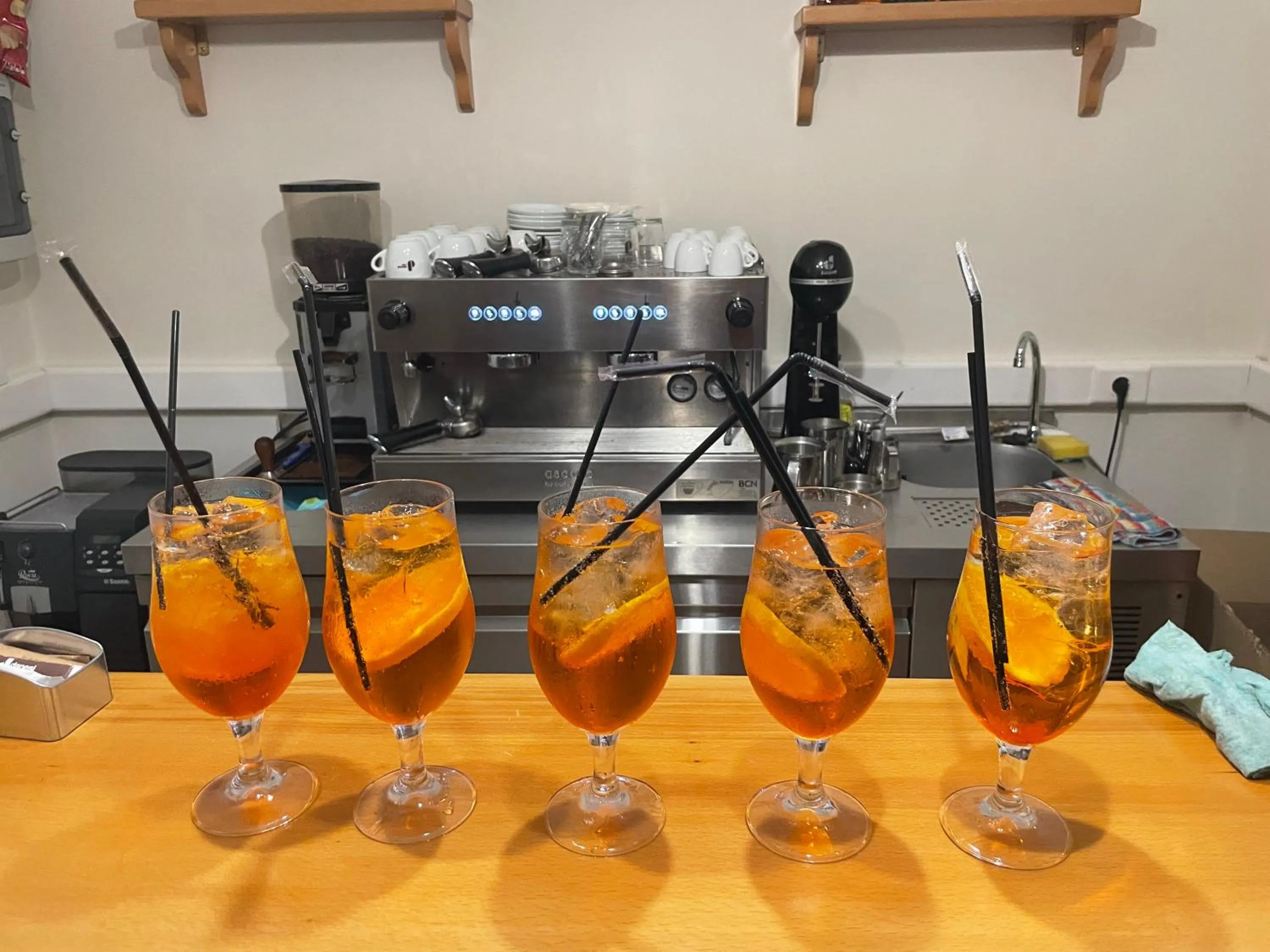 Restaurant/places to eat in Sofia Hotel