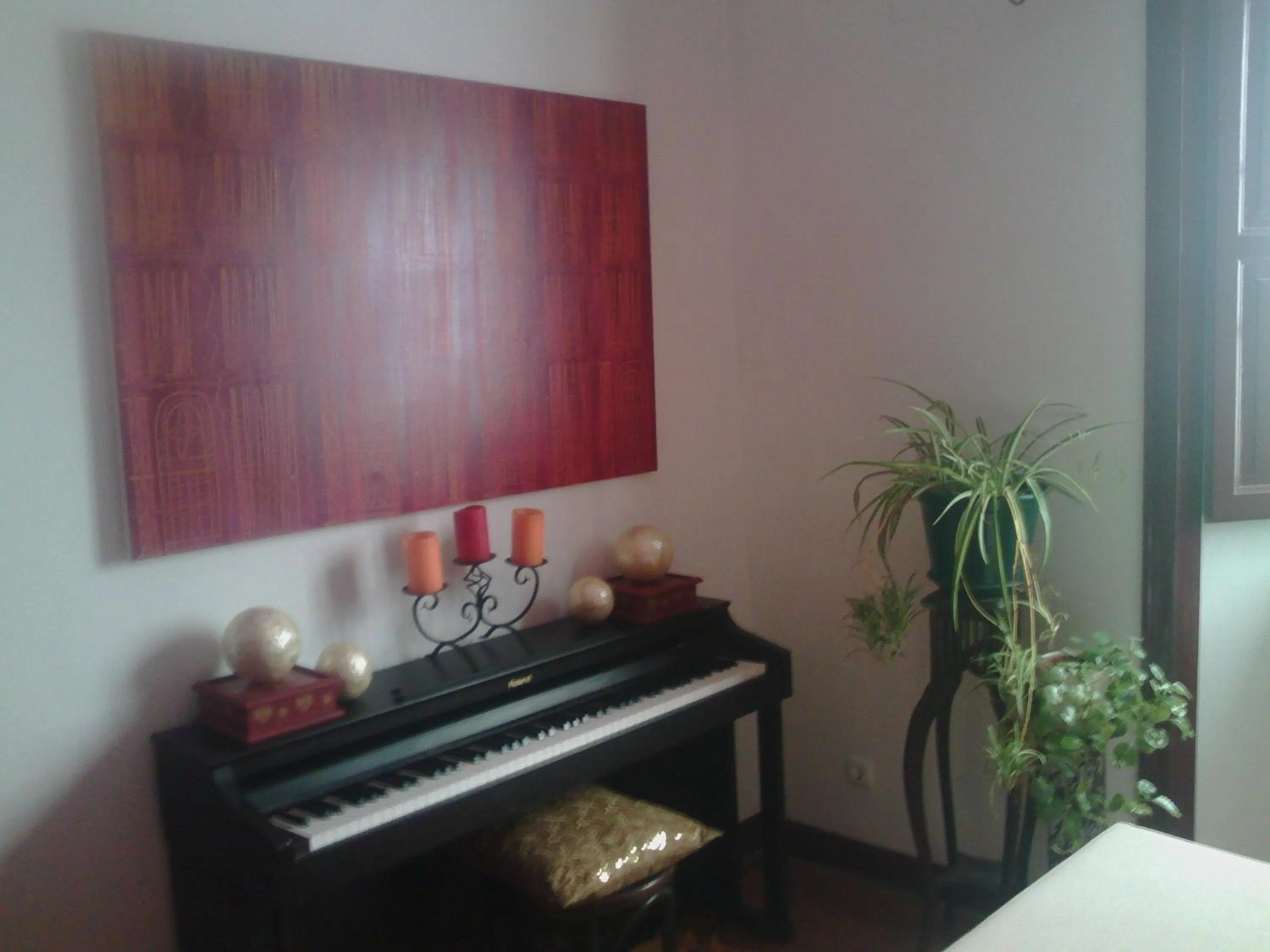 Communal lounge/ TV room in Good Mood Hostel