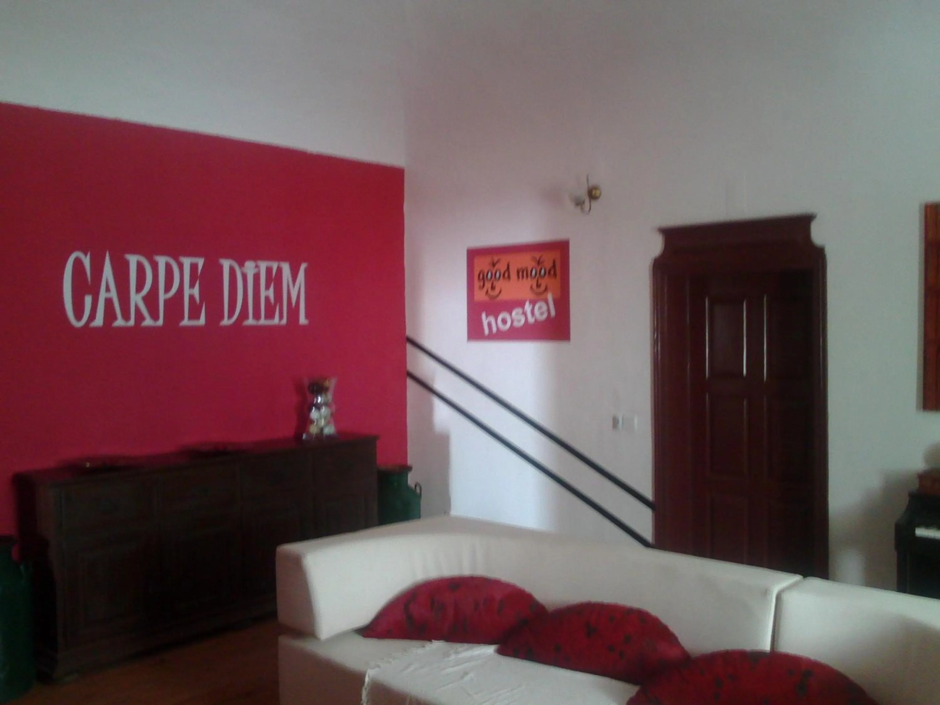 Communal lounge/ TV room, Bed in Good Mood Hostel