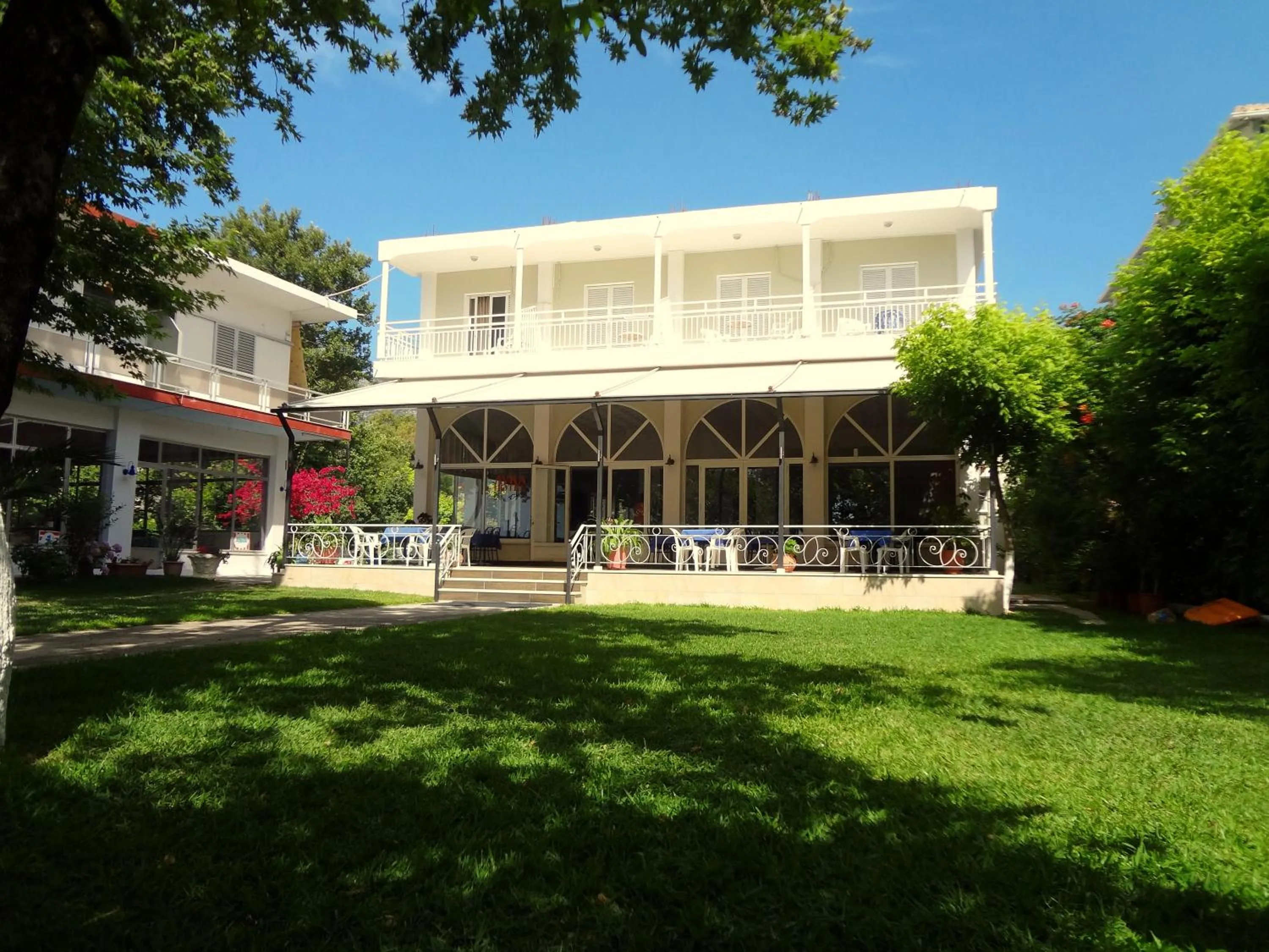 Property building in Avra Beach Hotel