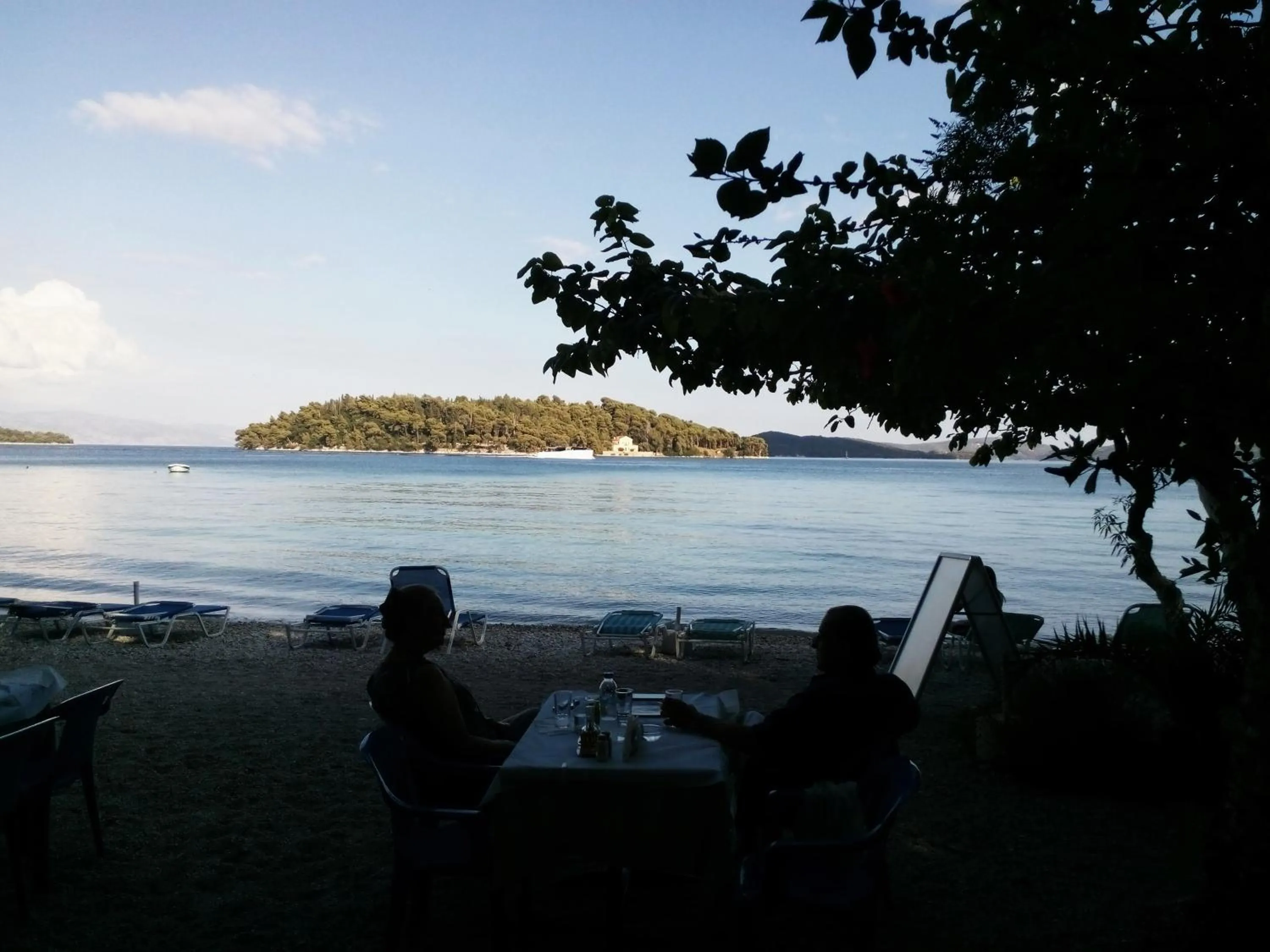 Restaurant/places to eat in Avra Beach Hotel