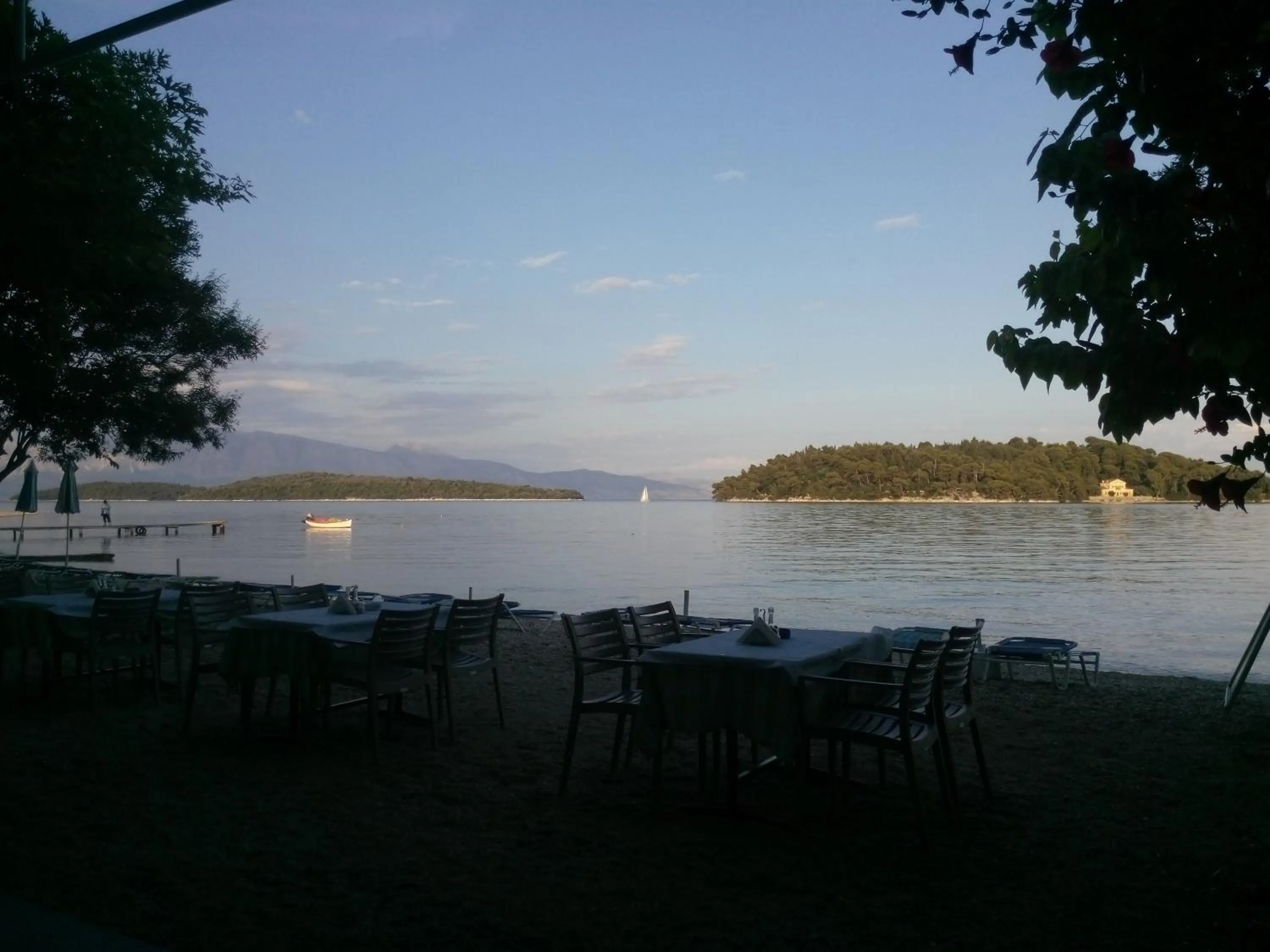 Restaurant/places to eat in Avra Beach Hotel