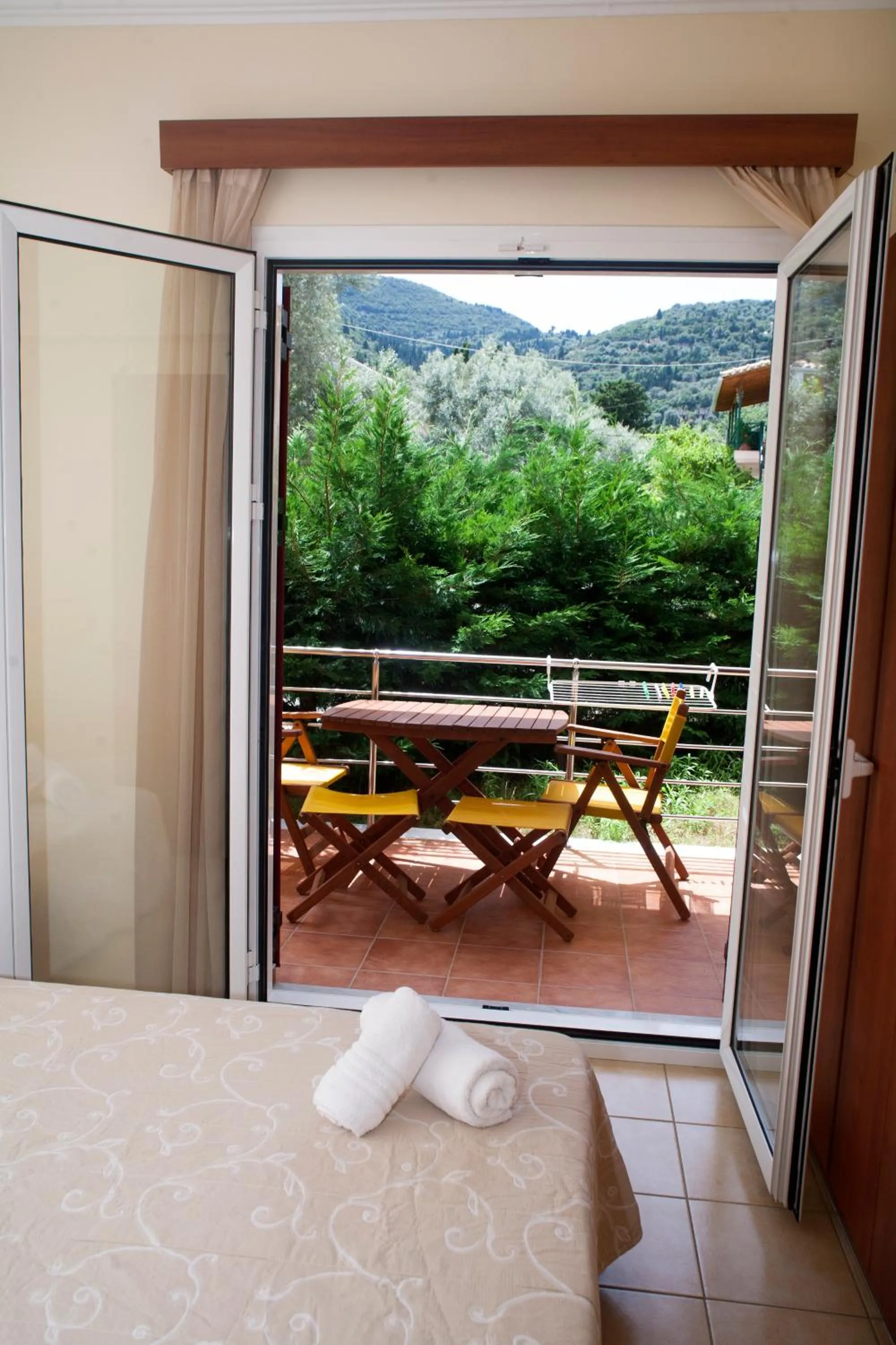 Balcony/Terrace in Summertime Inn