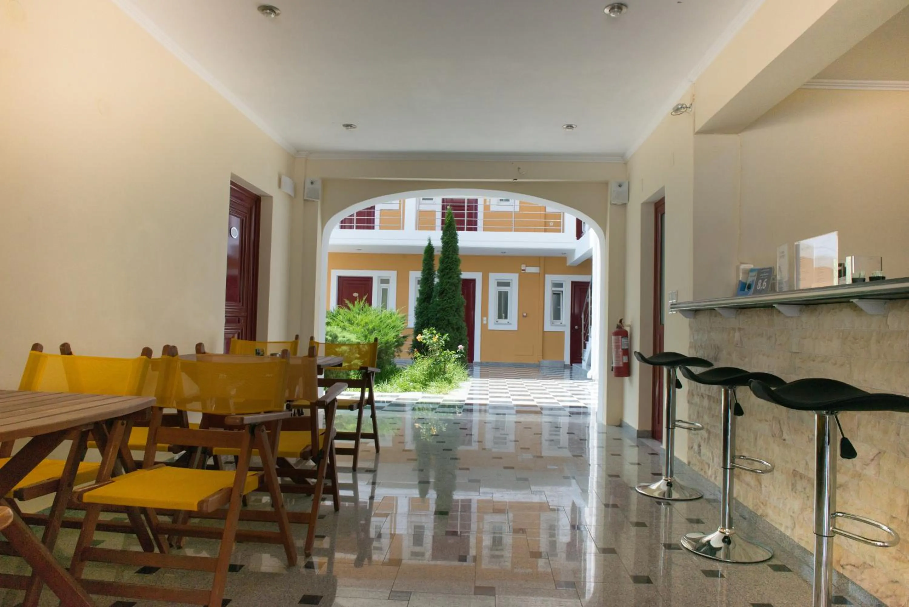 Day in Summertime Inn