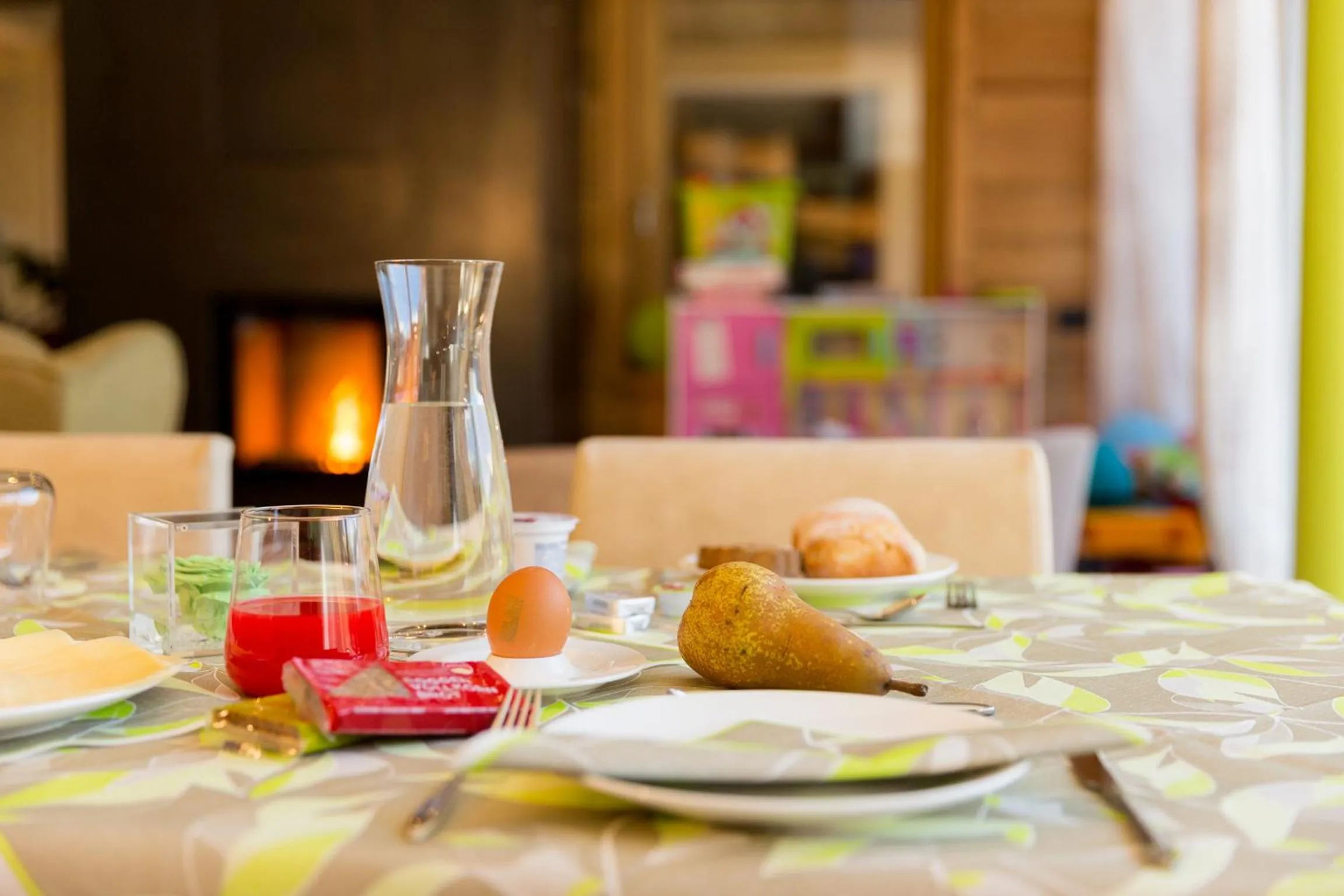 Lounge or bar in Green Rose