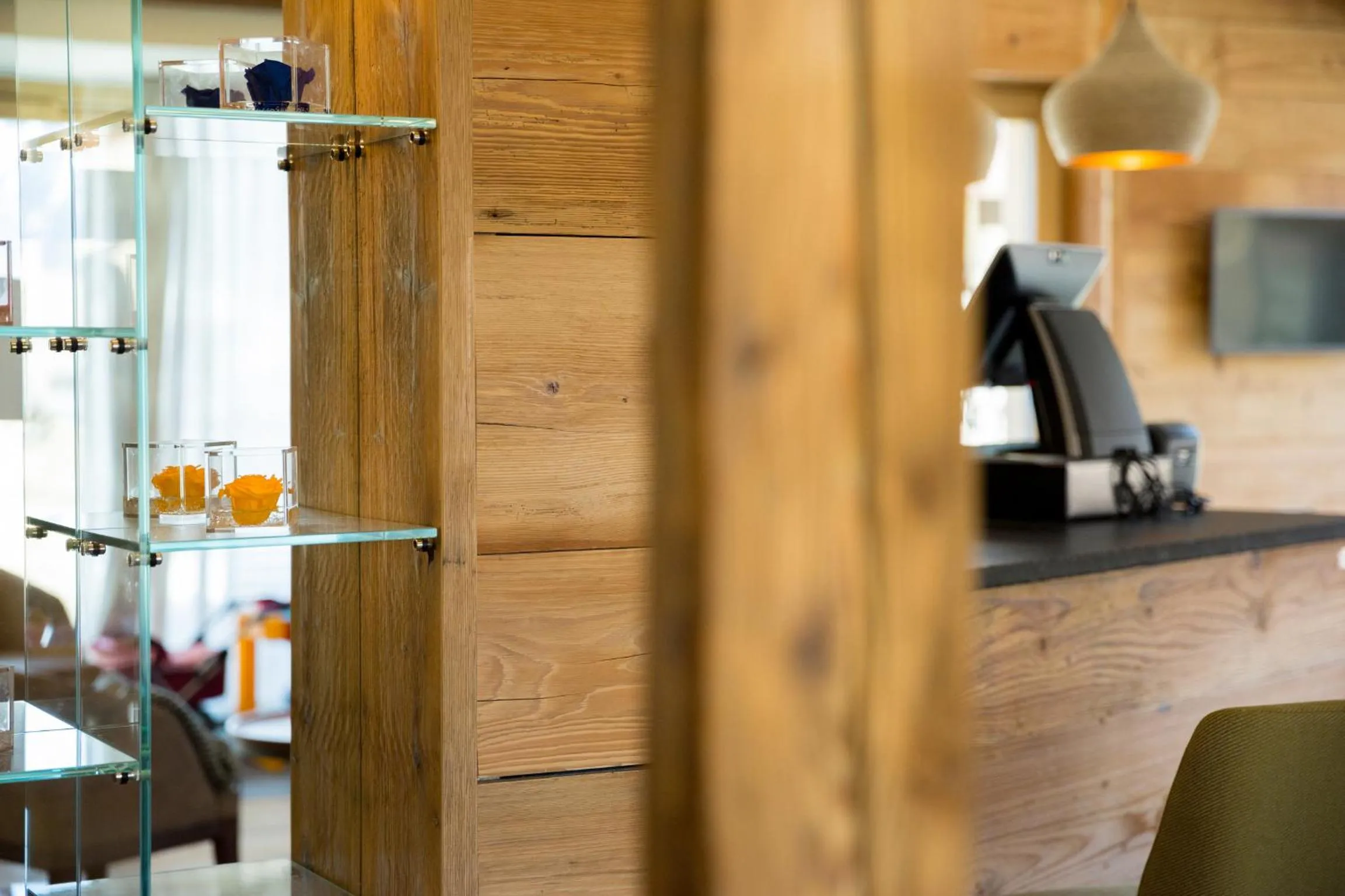 Communal lounge/ TV room in Green Rose