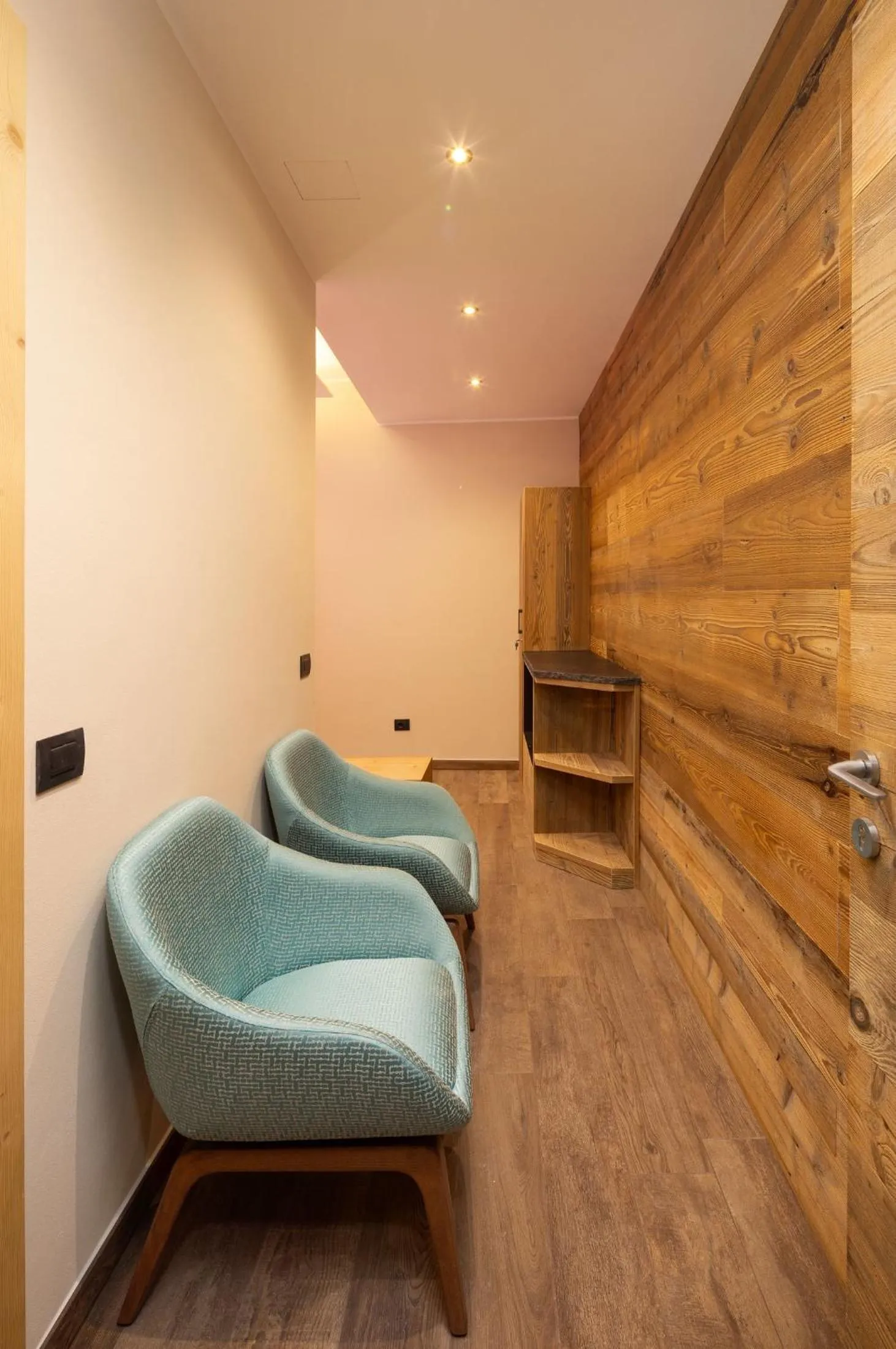 Swimming pool in Green Rose