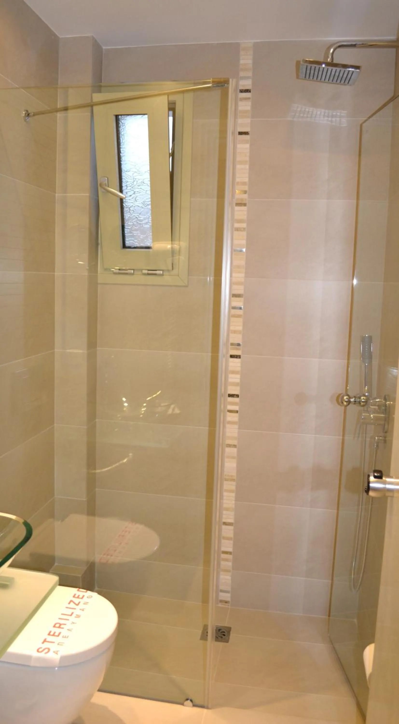 Bathroom in Saga Hotel