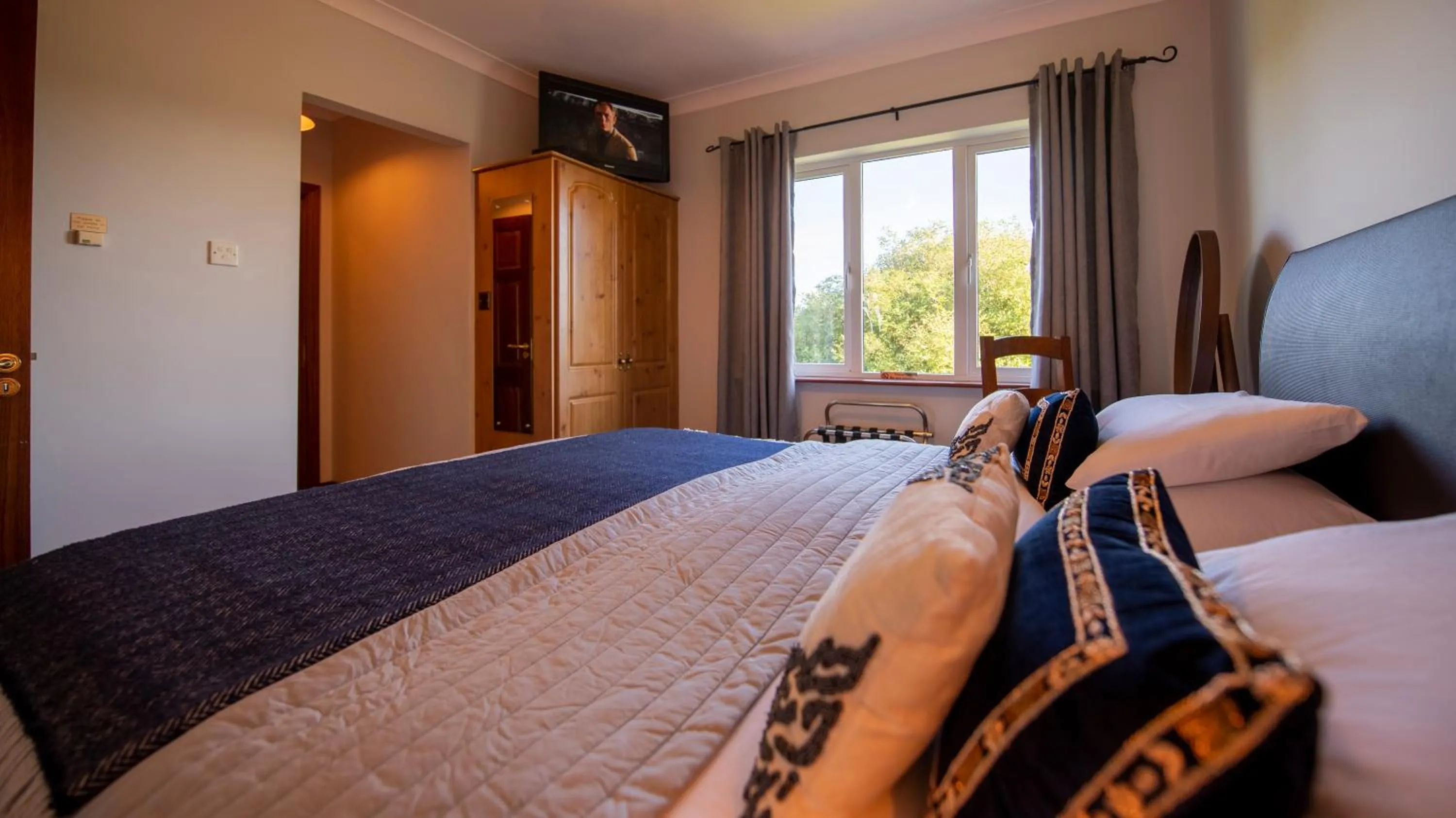 Bed in Bunratty Meadows Bed & Breakfast