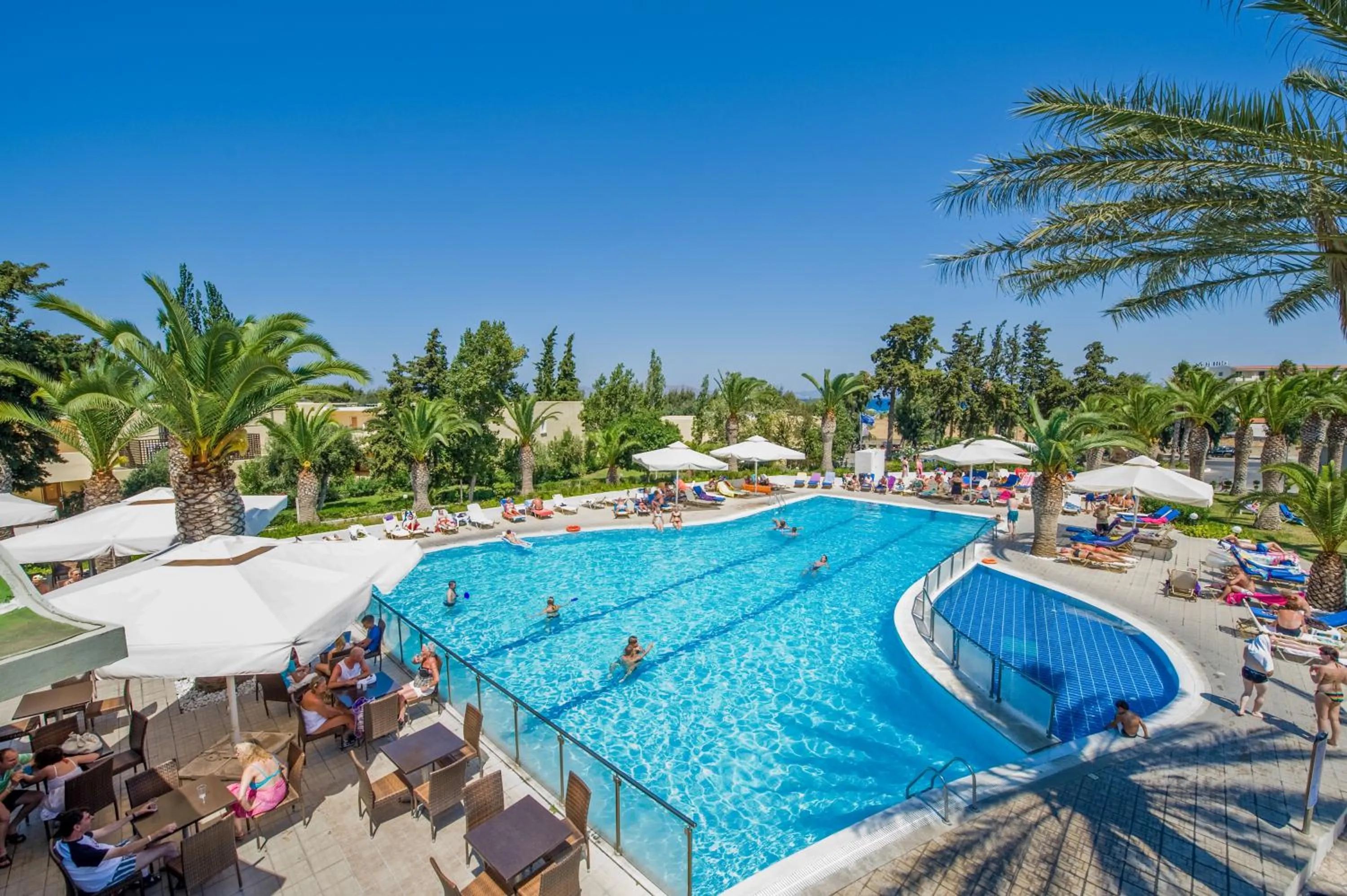 Restaurant/places to eat in Kipriotis Hippocrates Hotel