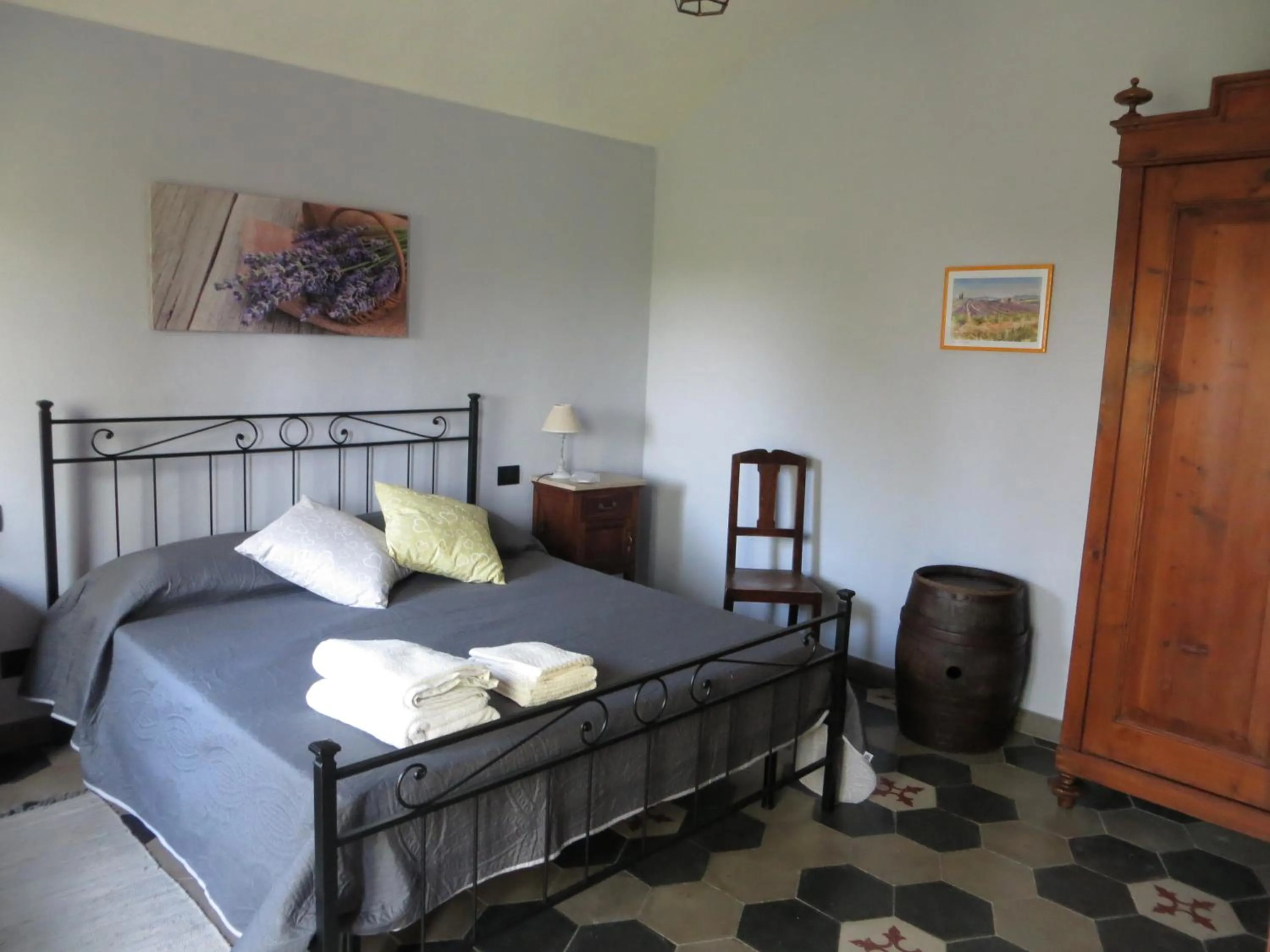 Photo of the whole room in La Bella Dormiente B&B