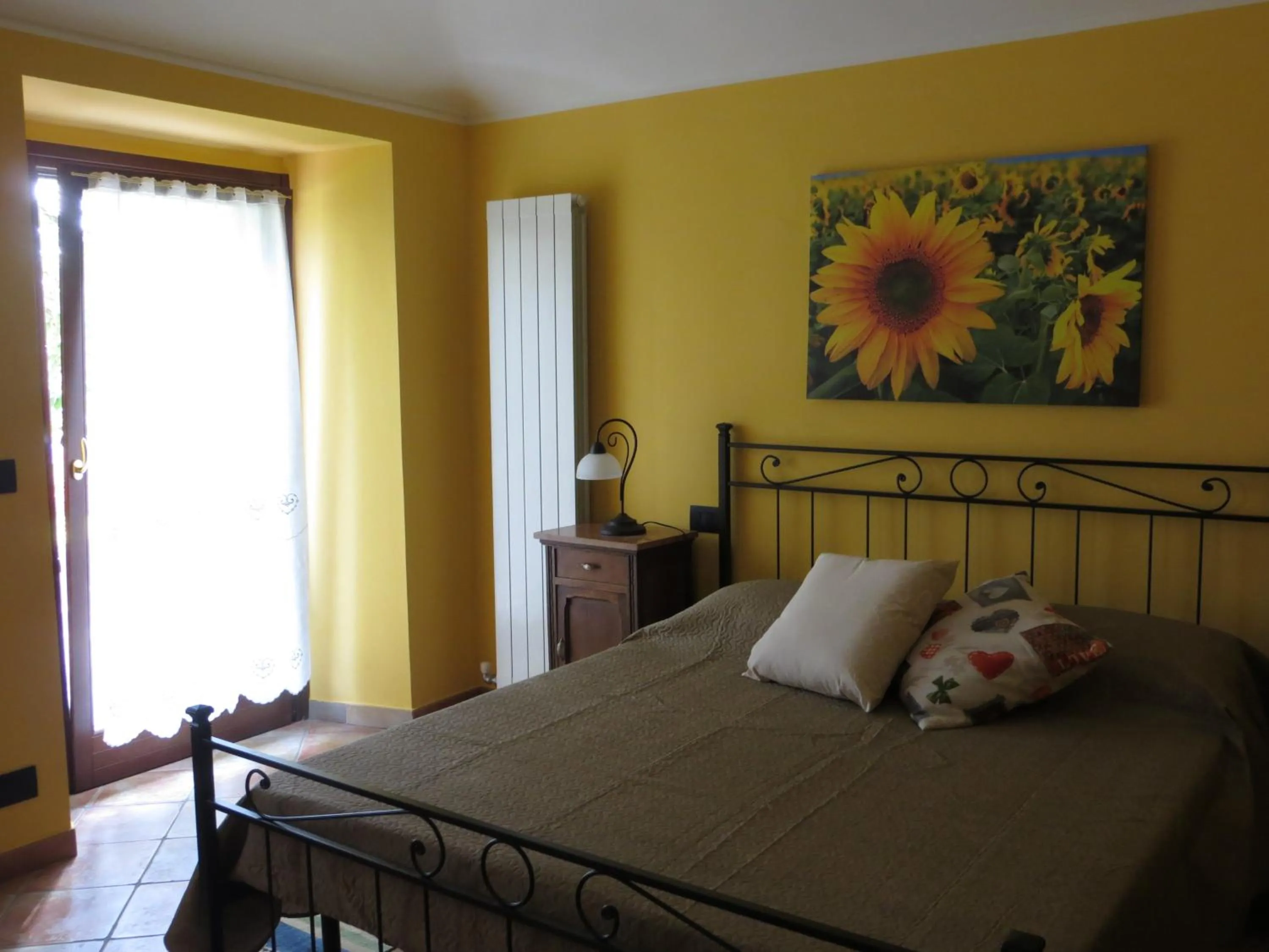 Bed in La Bella Dormiente B&B