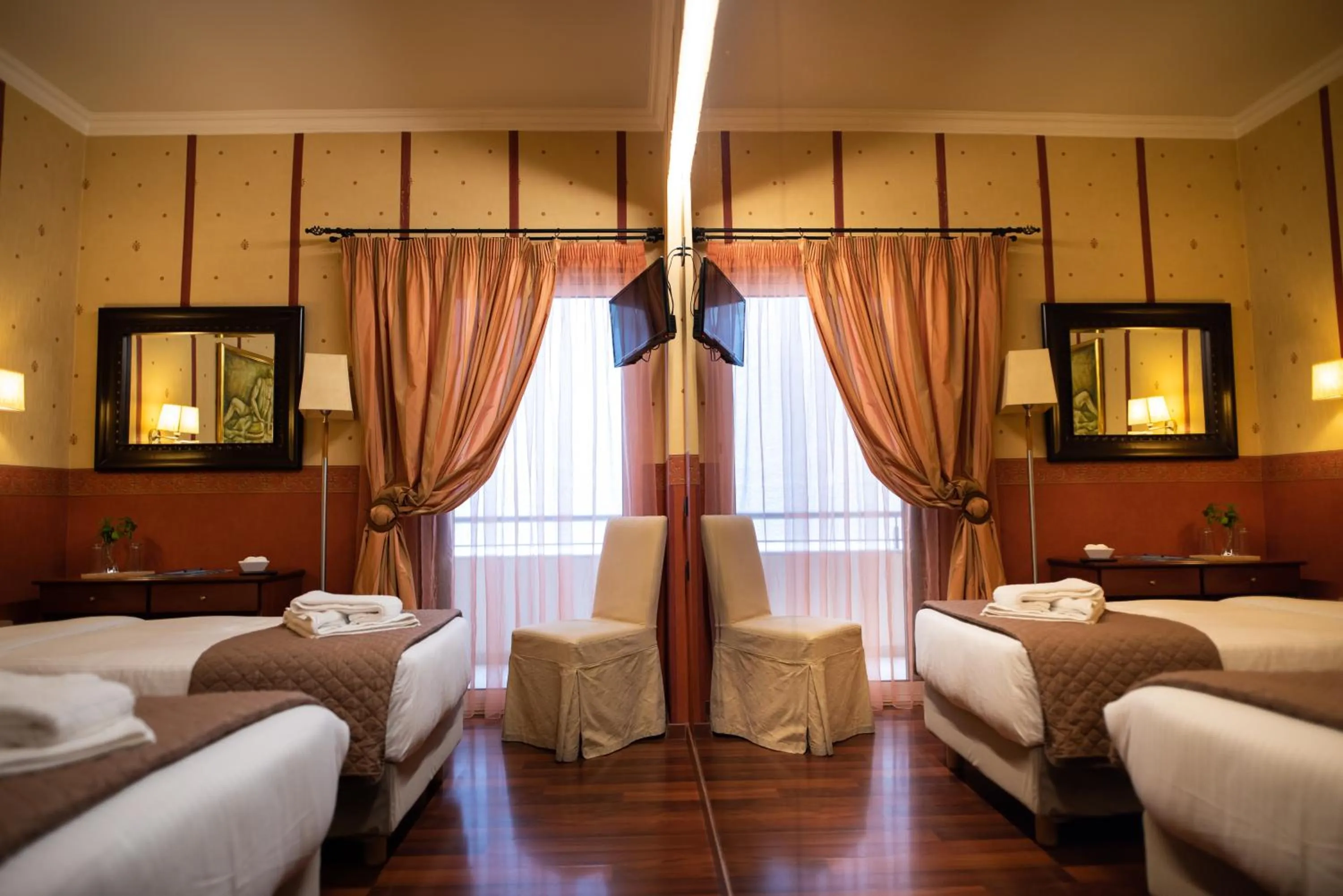 Photo of the whole room in Anastazia Luxury Suites & Spa