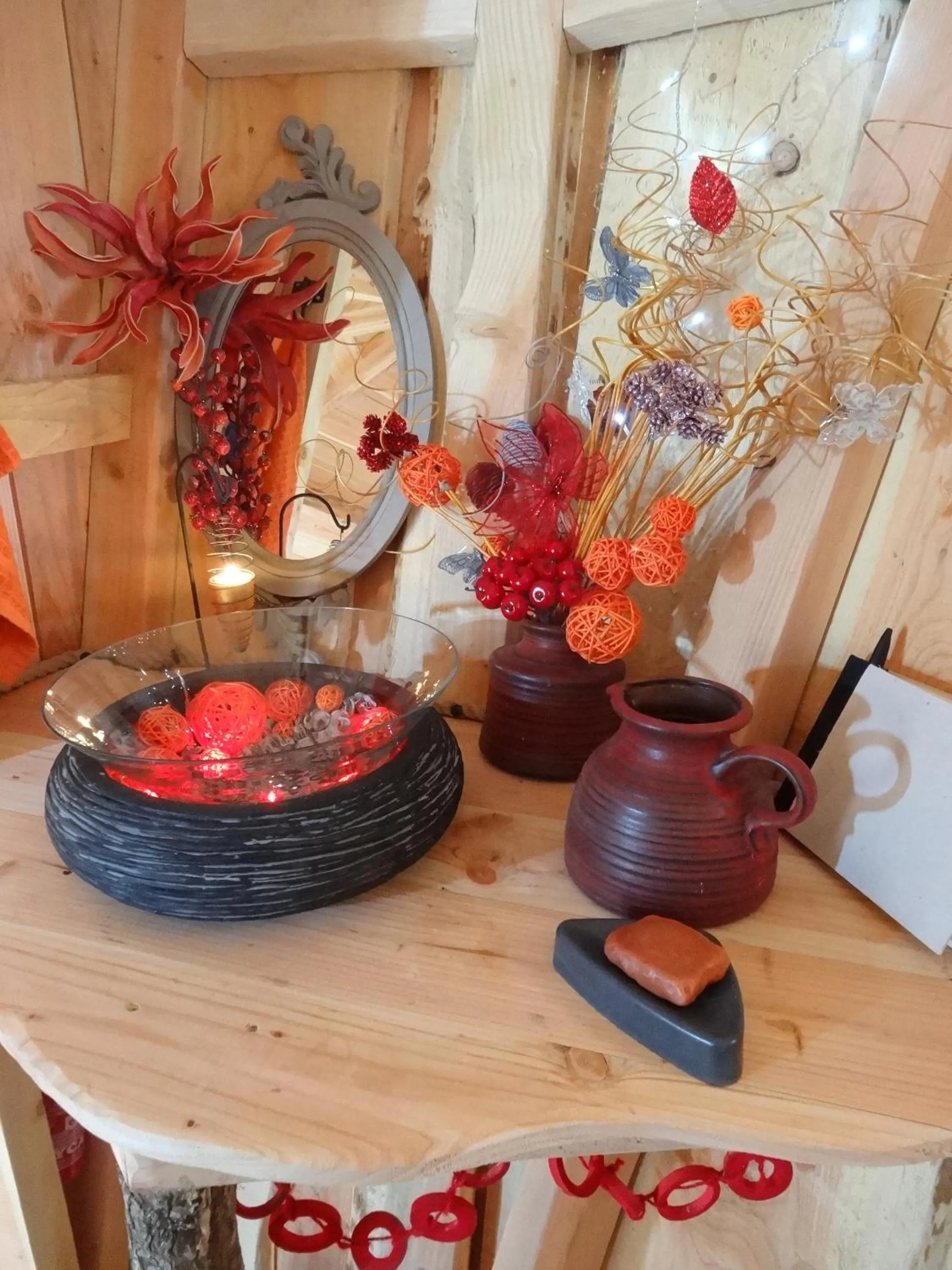 Decorative detail in Les Cabanes De Pyrene