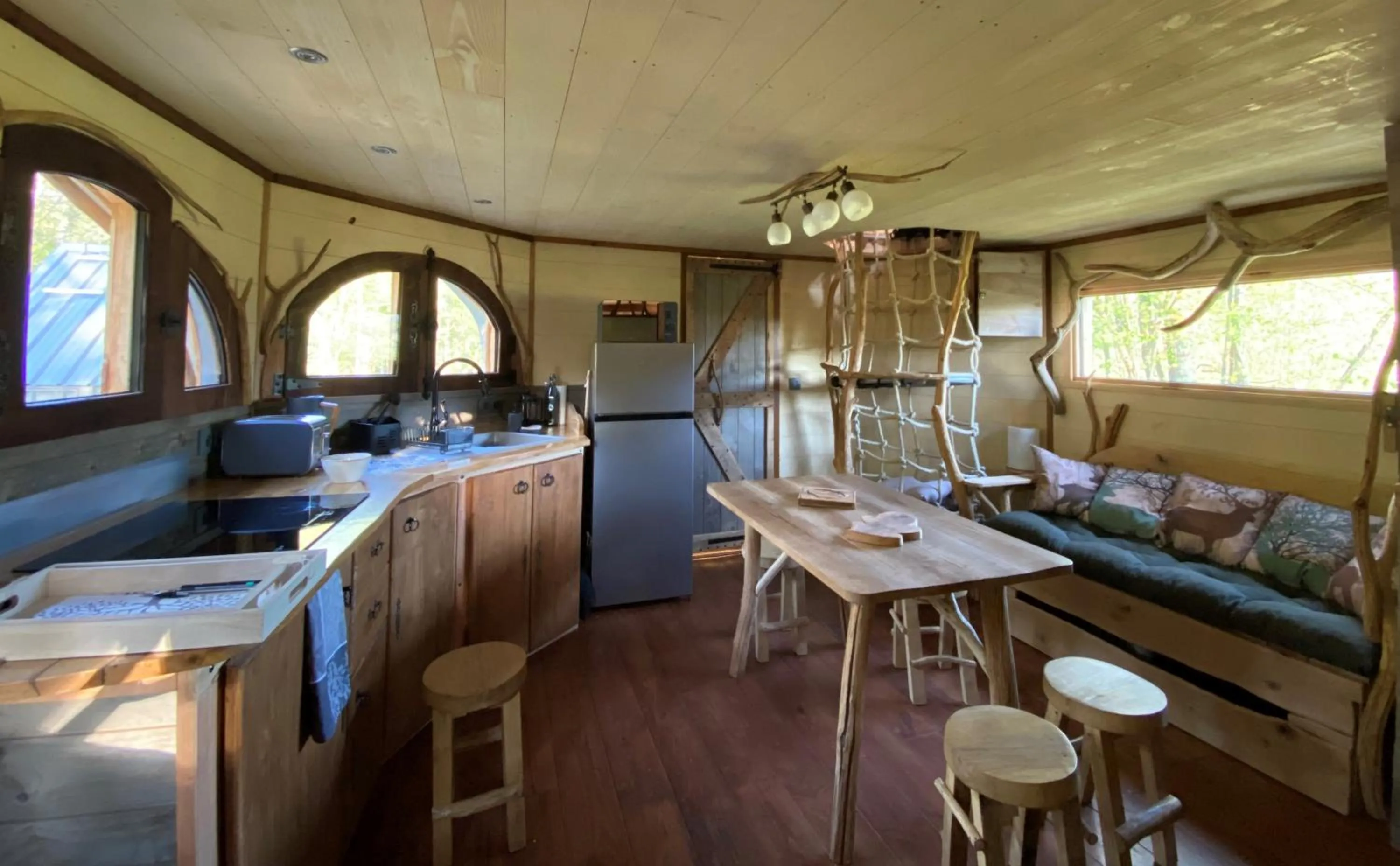 Seating area in Les Cabanes De Pyrene