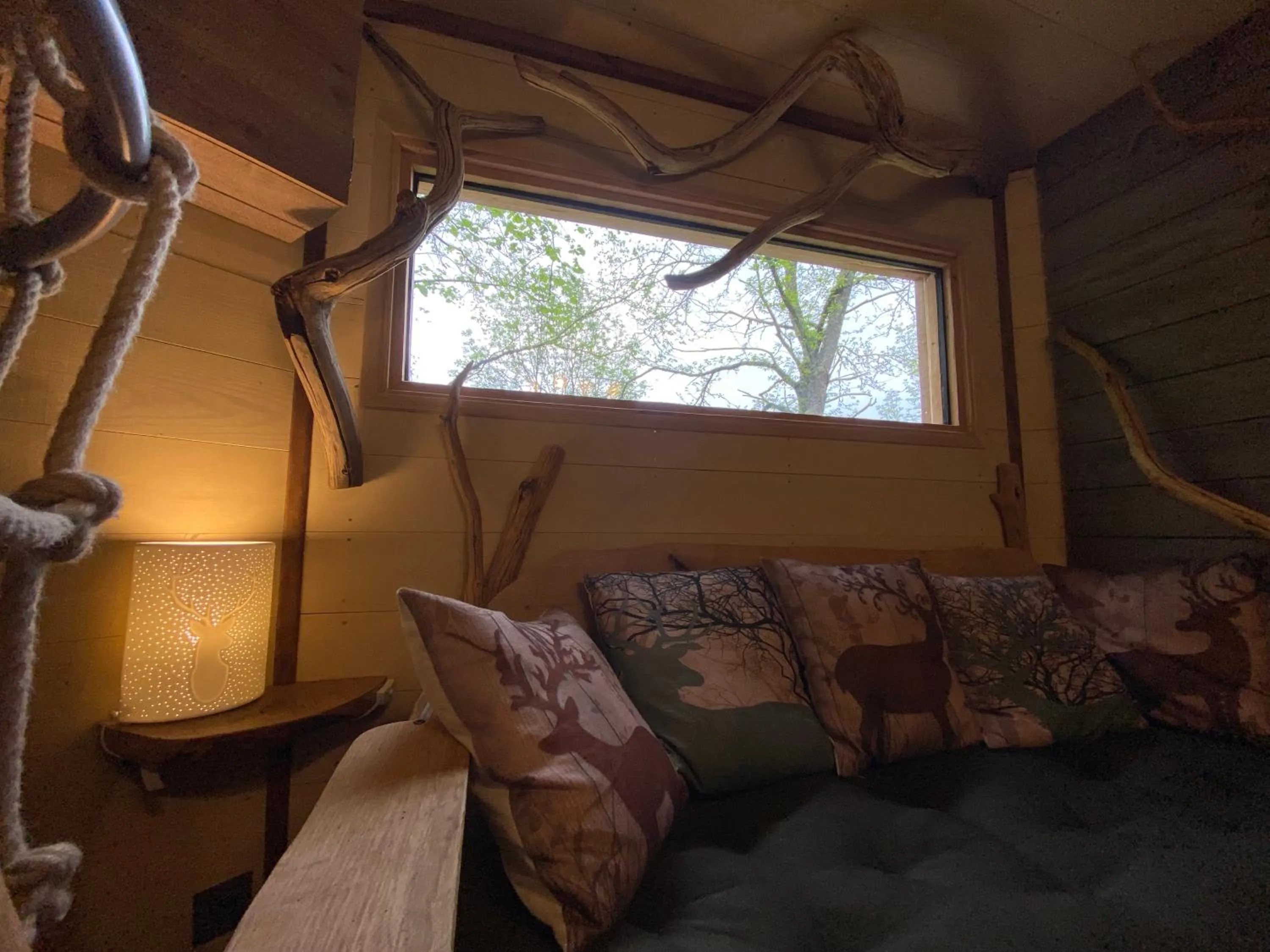 Decorative detail in Les Cabanes De Pyrene