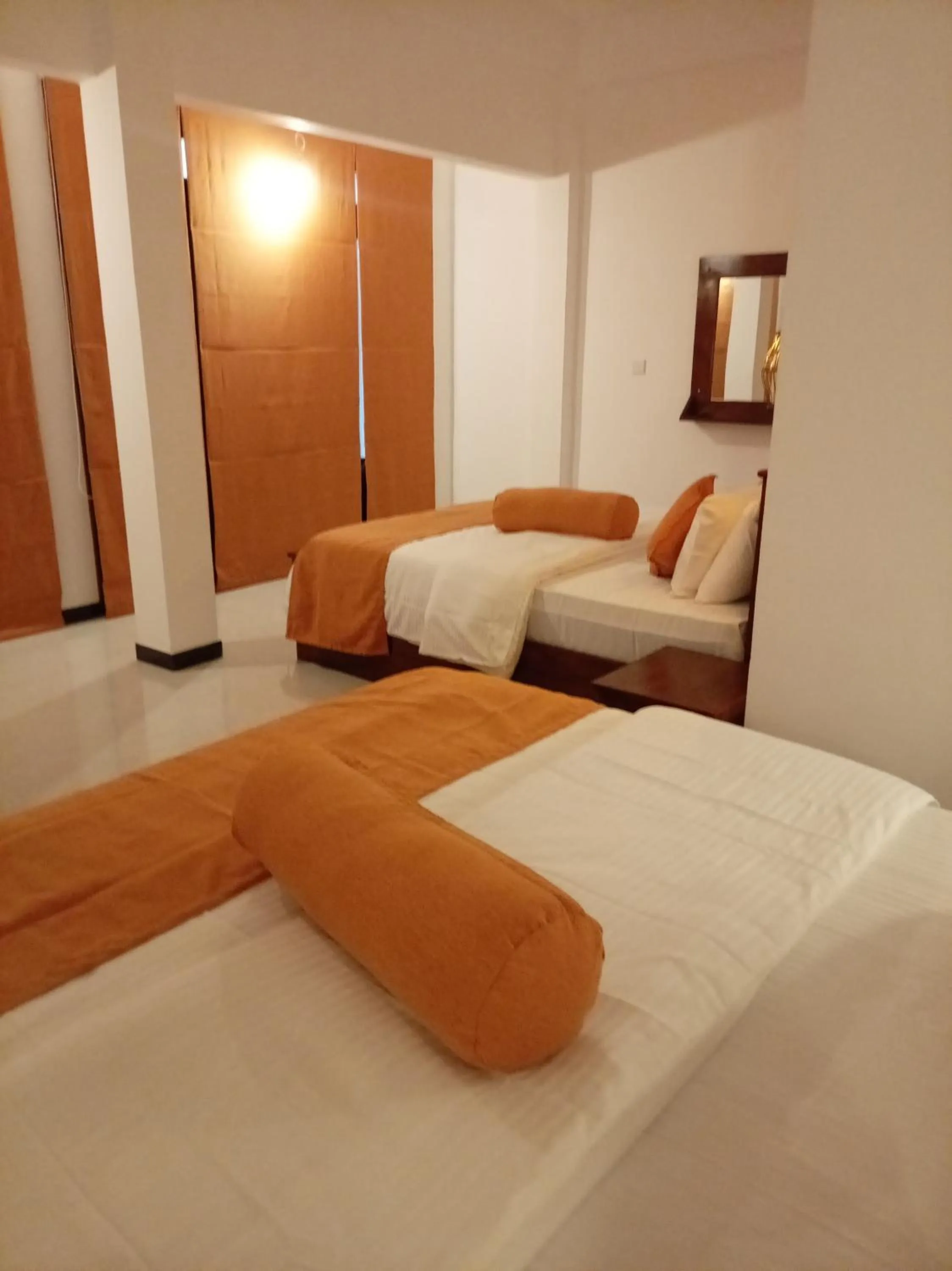 Bed in Maple home stay and cottage