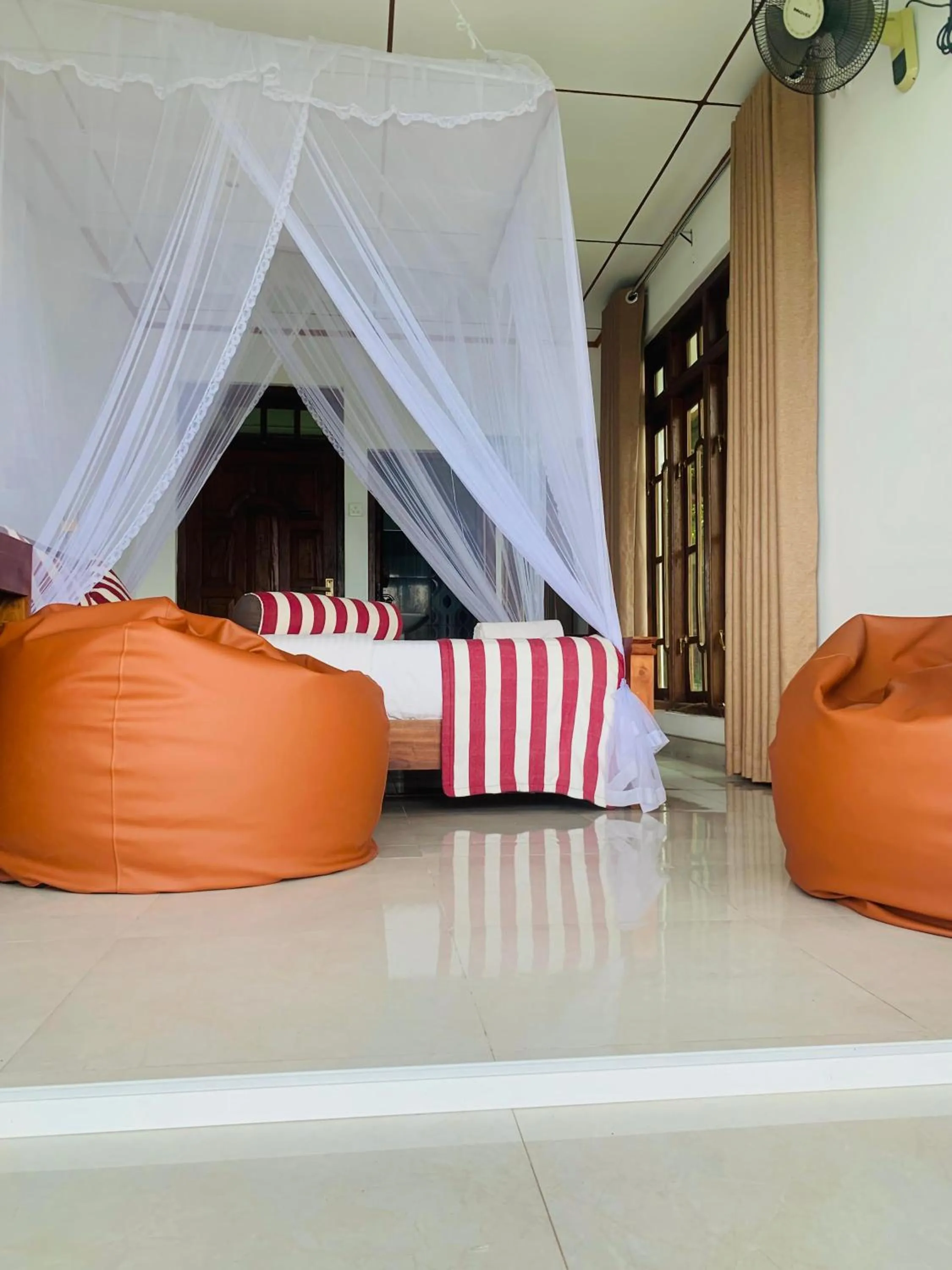 Maple home stay and cottage