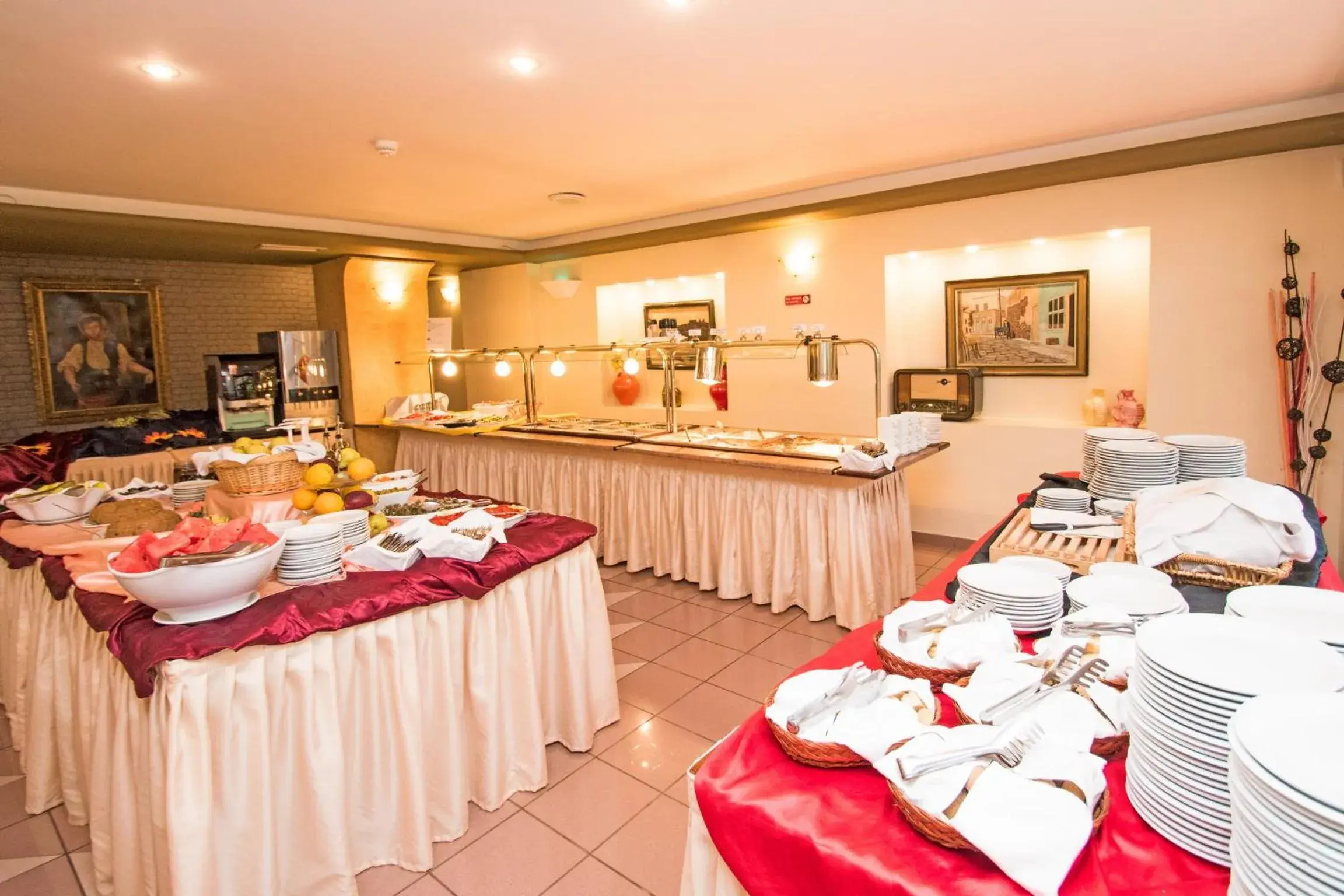 Restaurant/places to eat in Hotel Brascos Restaurant/places to eat in Hotel Brascos