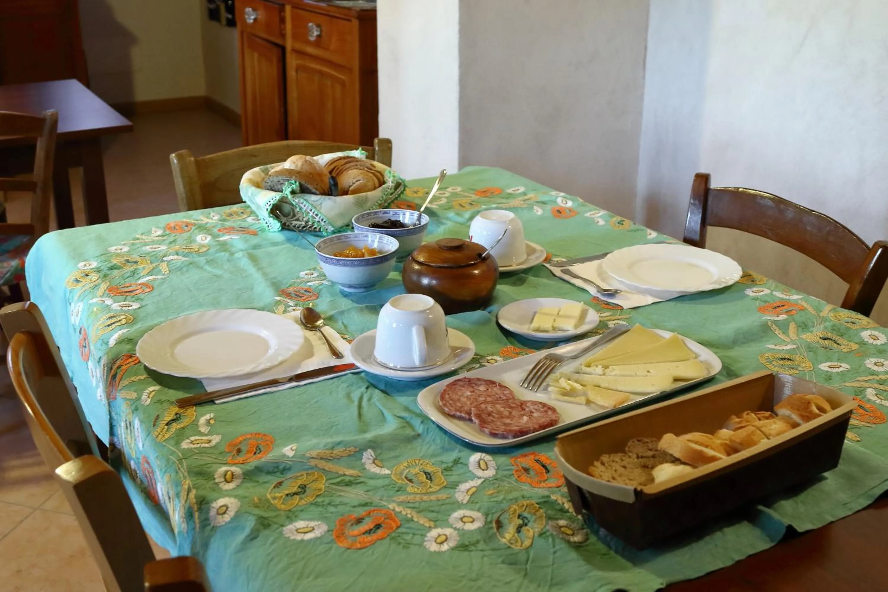 Breakfast in Agriturismo "Antico Borgo"