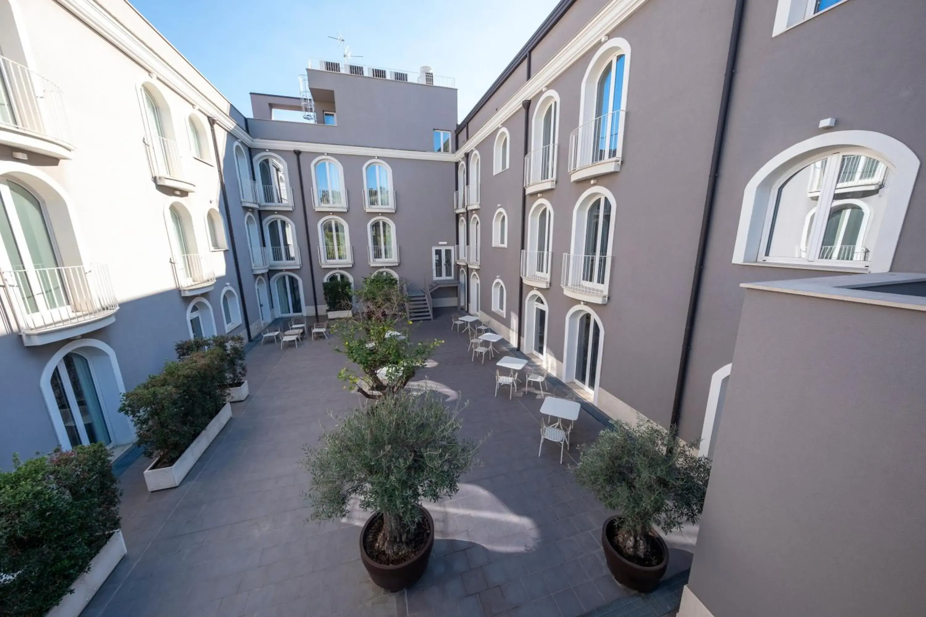 Inner courtyard view in Airone City Hotel Inner courtyard view in Airone City Hotel