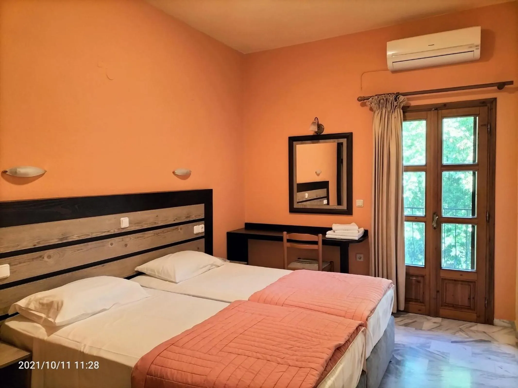 Other, Bed in Spanias Hotel