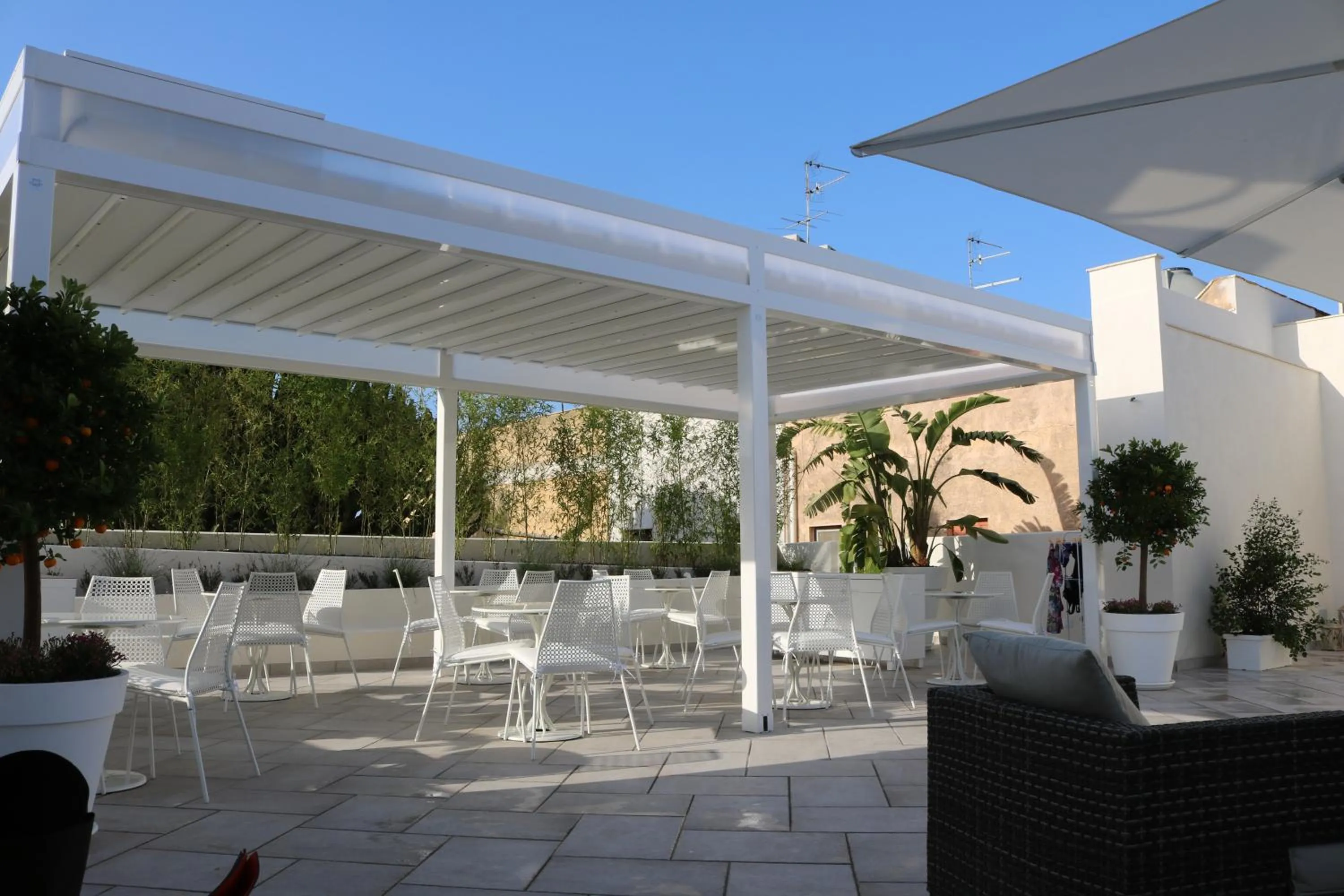 Balcony/Terrace in Nesea Bed and Breakfast