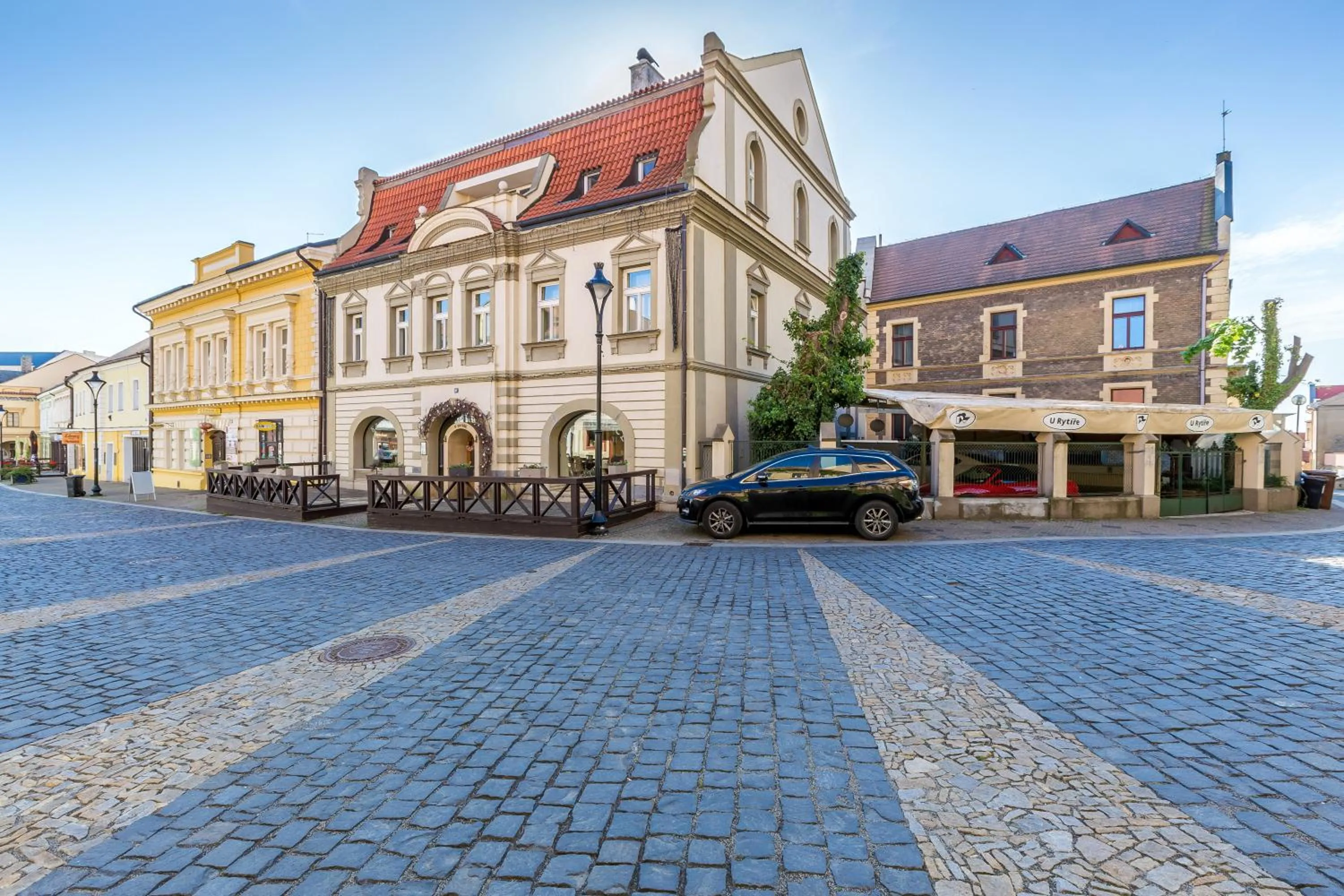 Facade/entrance in Hotel U Rytíře