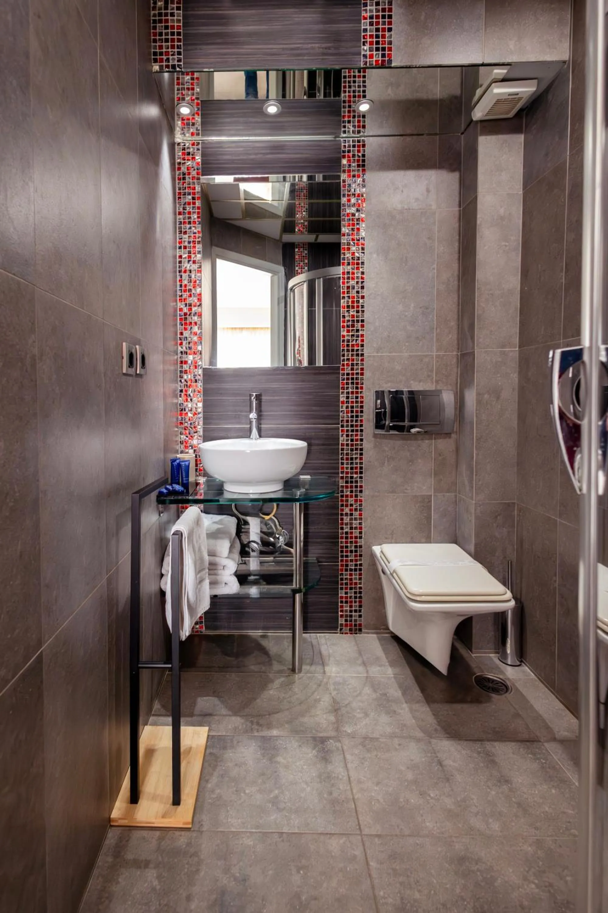 Bathroom in Comfy Boutique Hotel