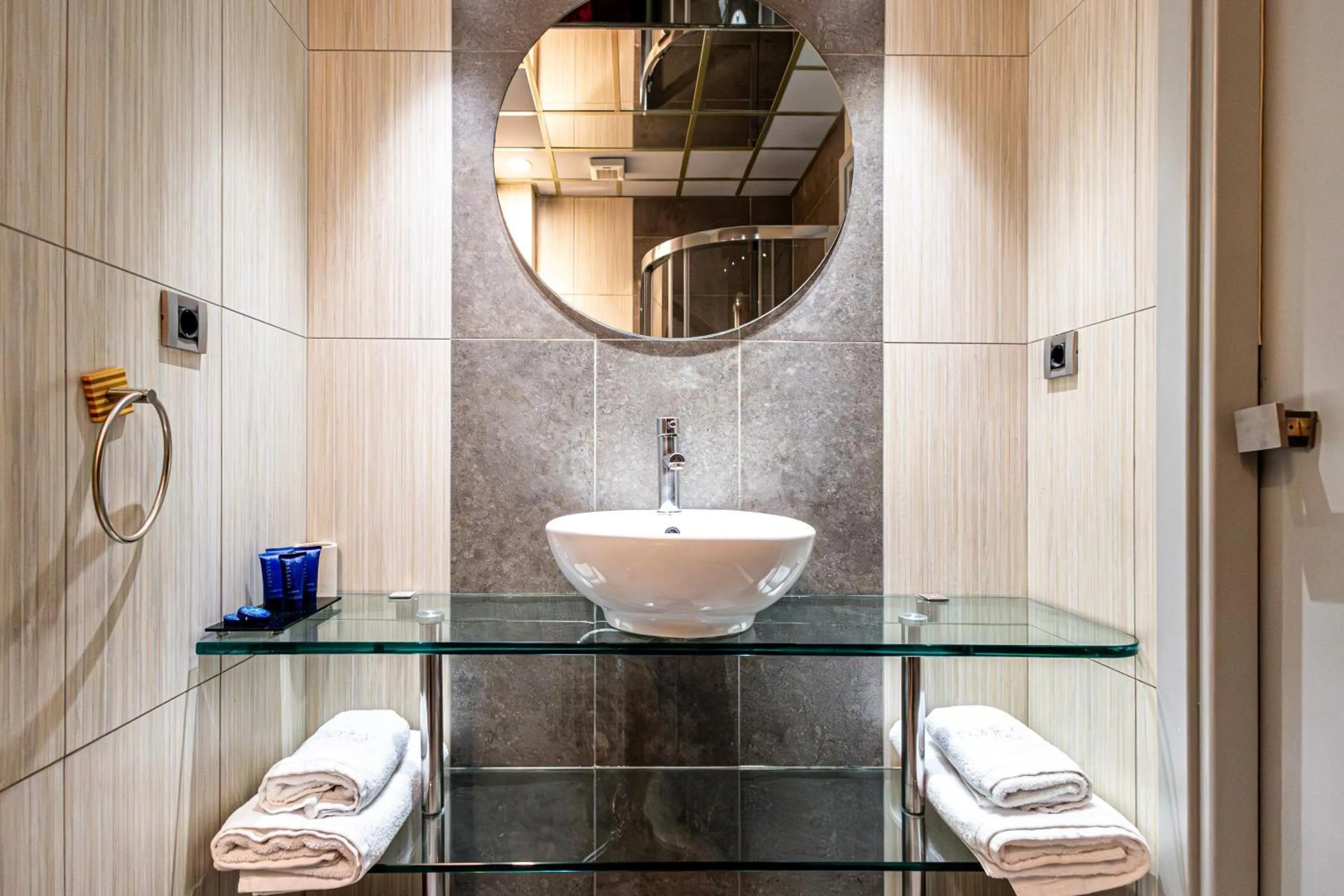 Bathroom in Comfy Boutique Hotel