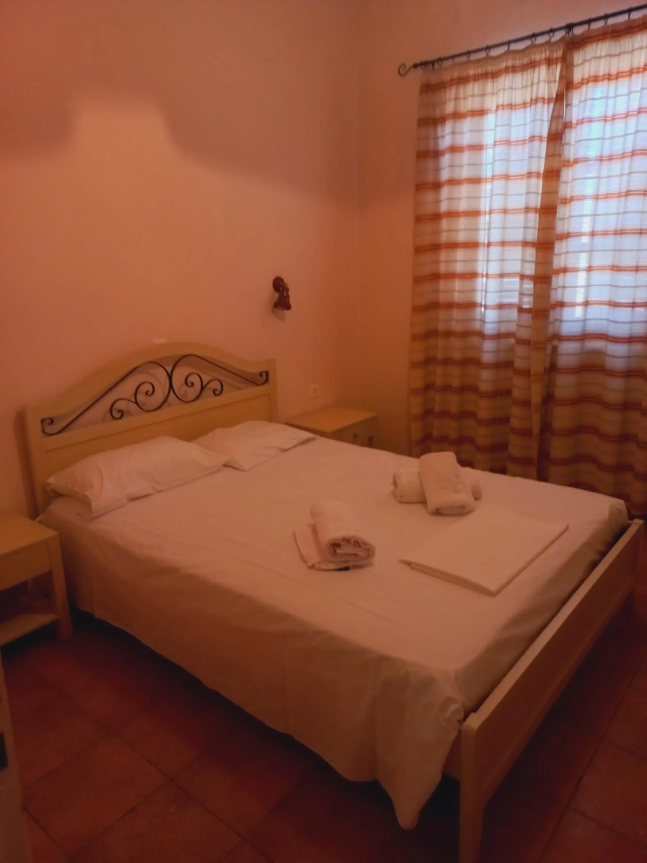 Bed in A Hotel Faros