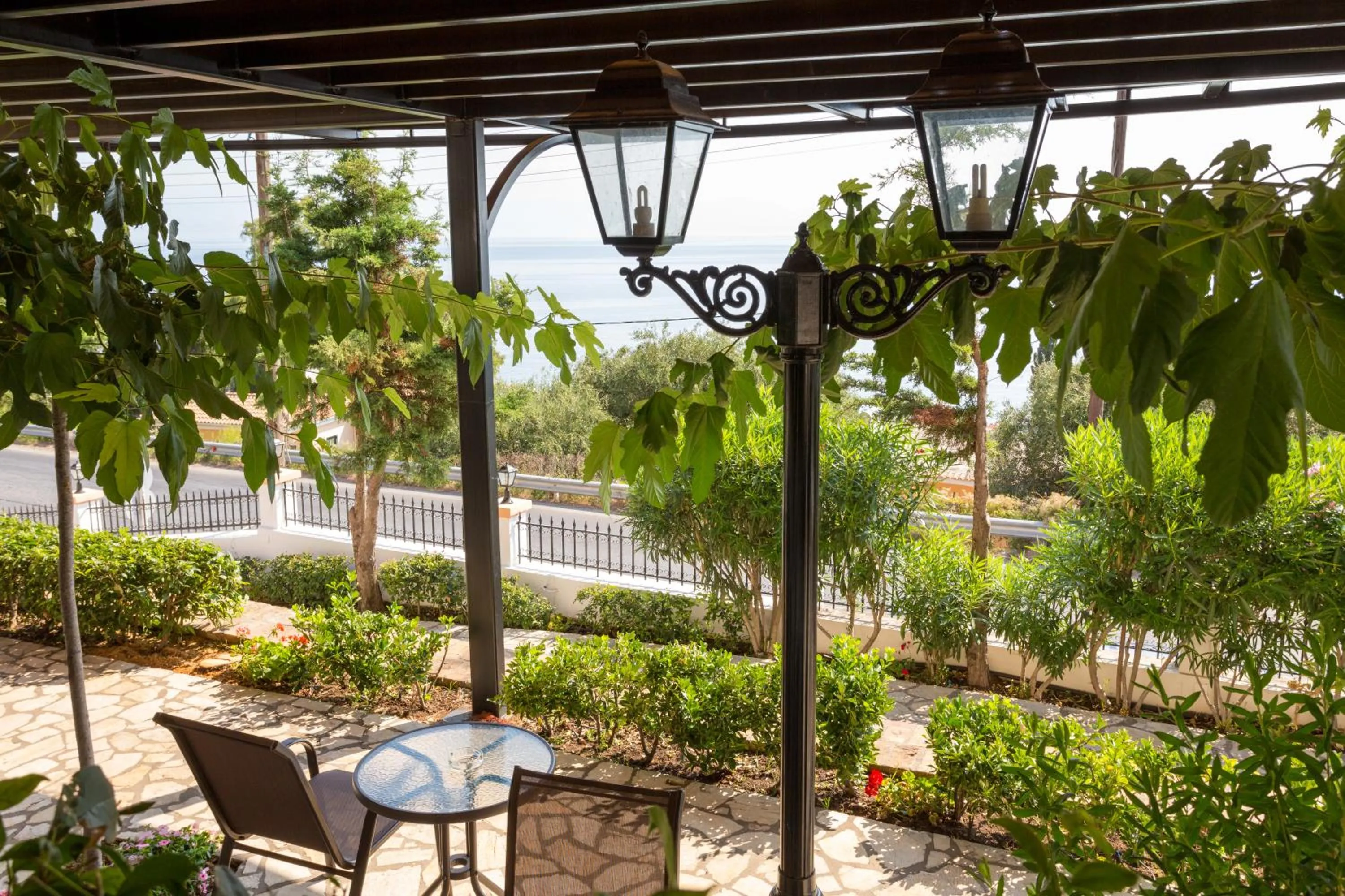 Garden in Lido Corfu Sun Hotel 4 Stars All-inclusive
