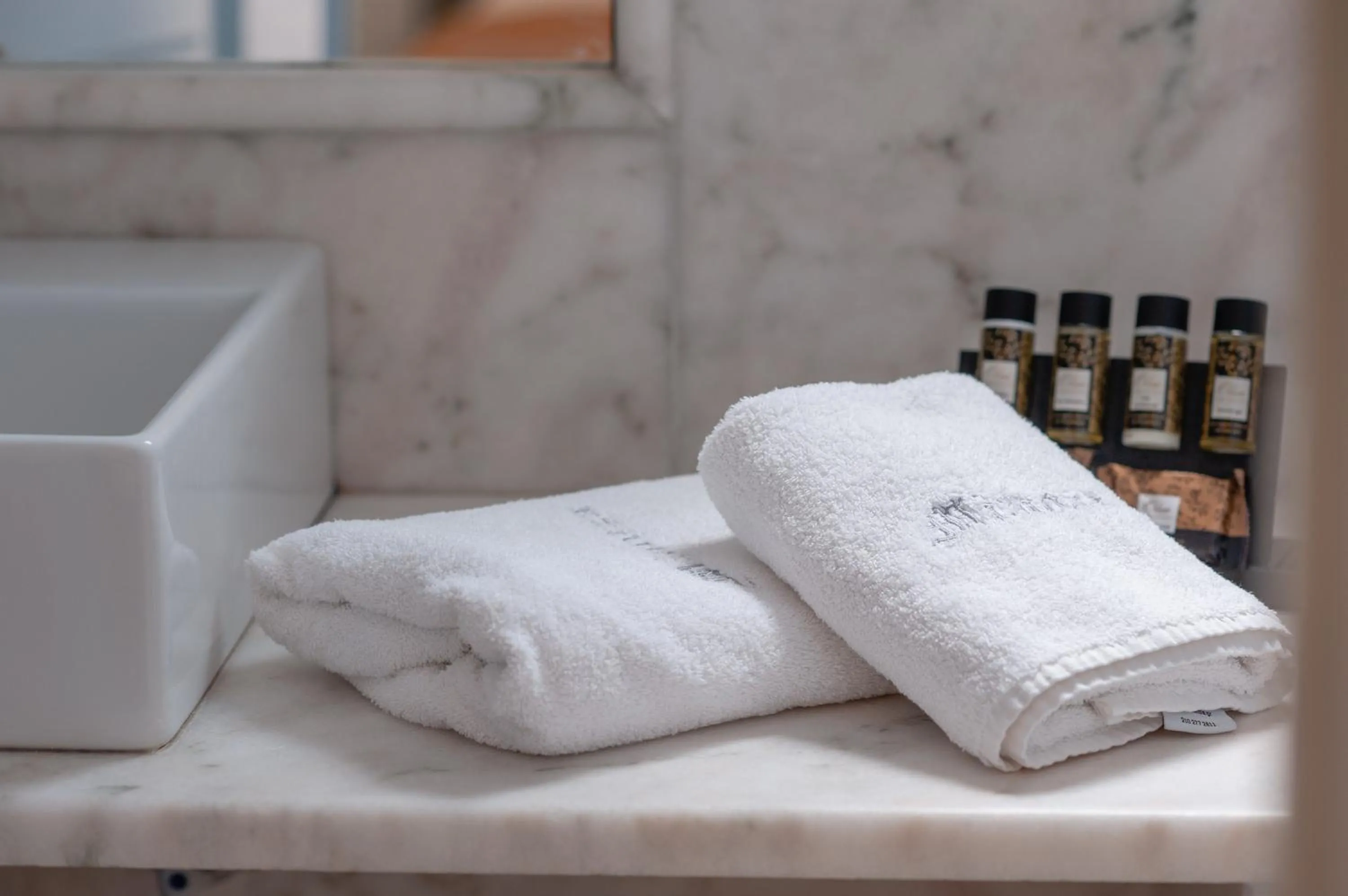 Shower in Mimoza