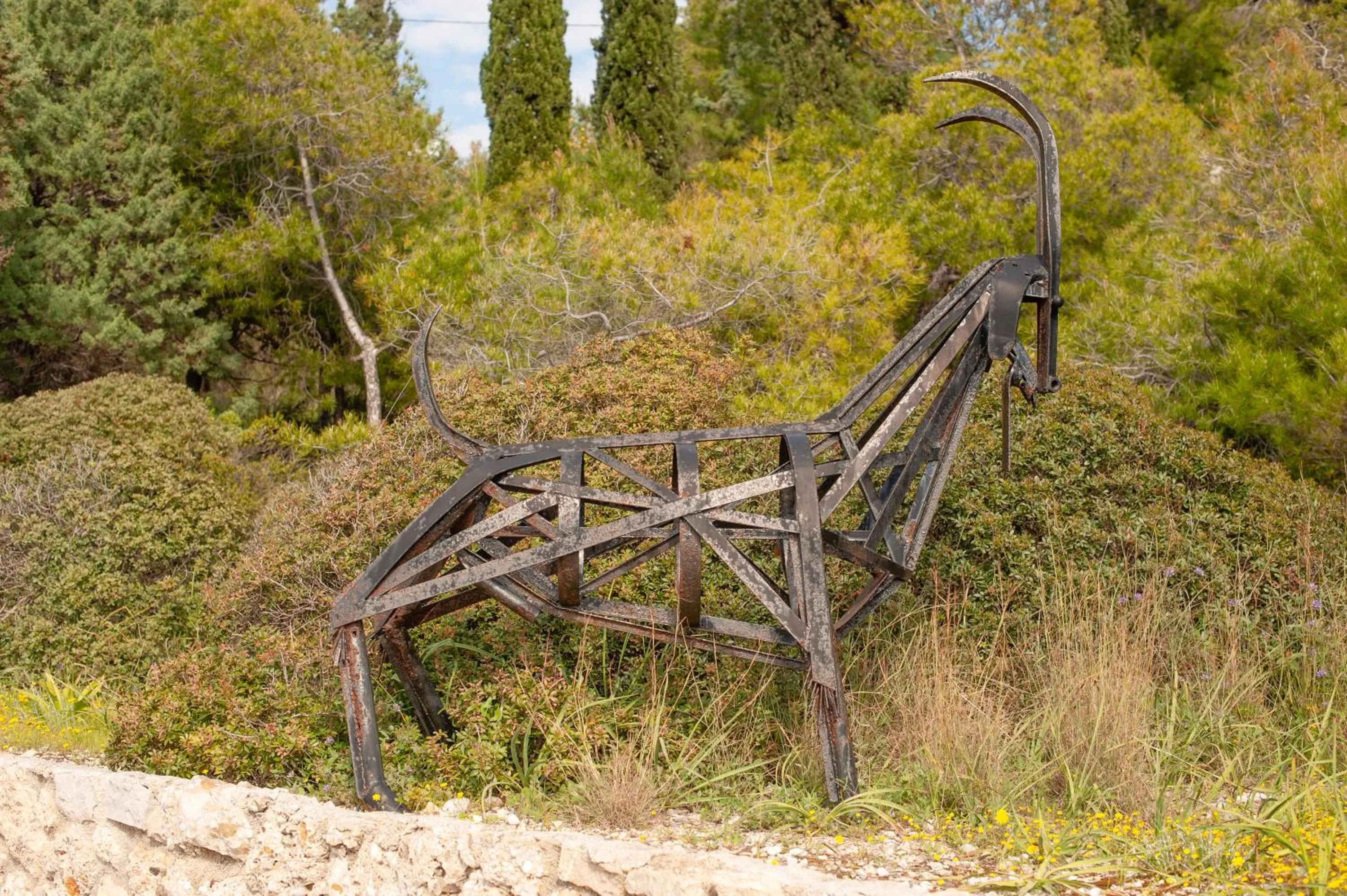 Nearby landmark in Mimoza