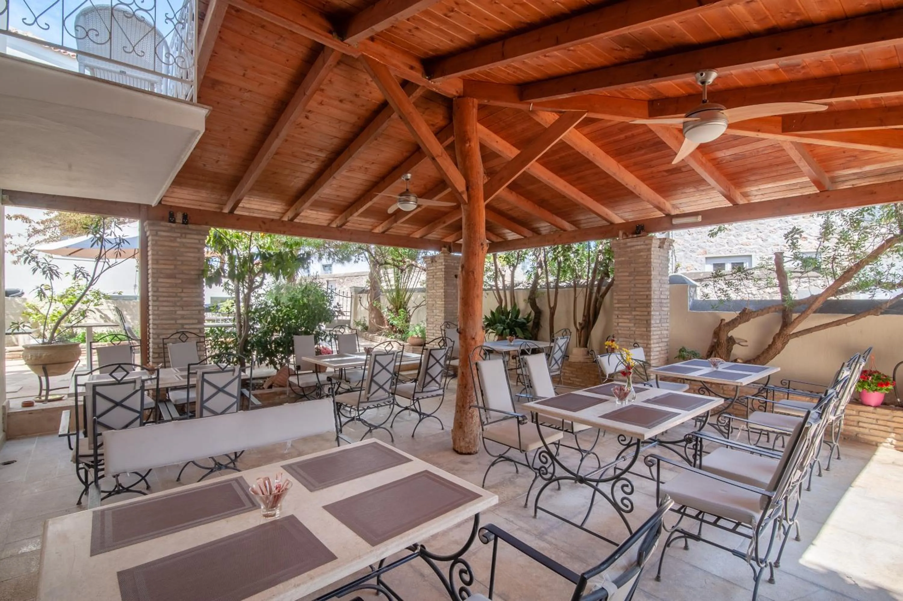 Patio in Mimoza
