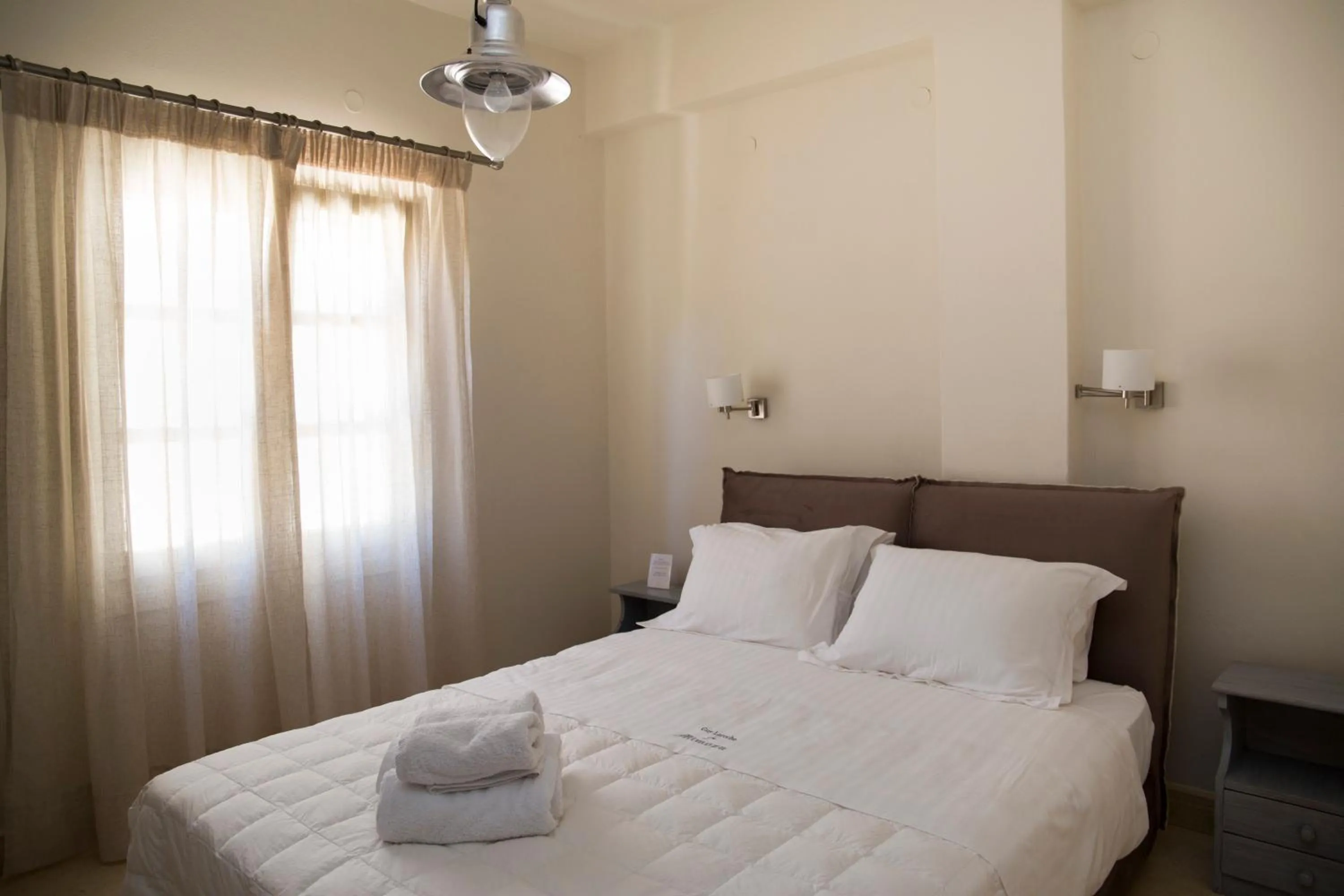 Double or Twin Room with Window in Mimoza