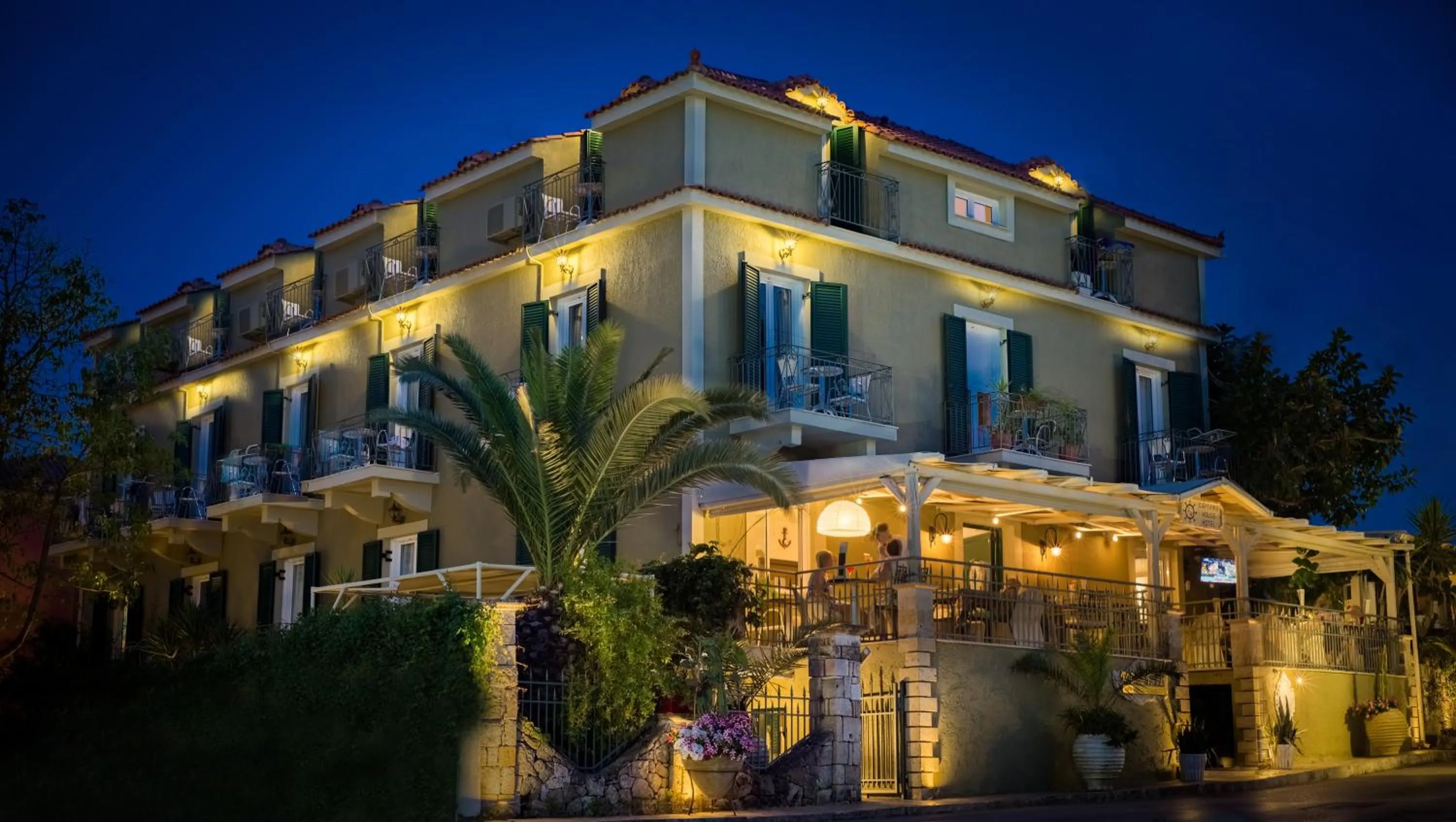 Captain's House Hotel