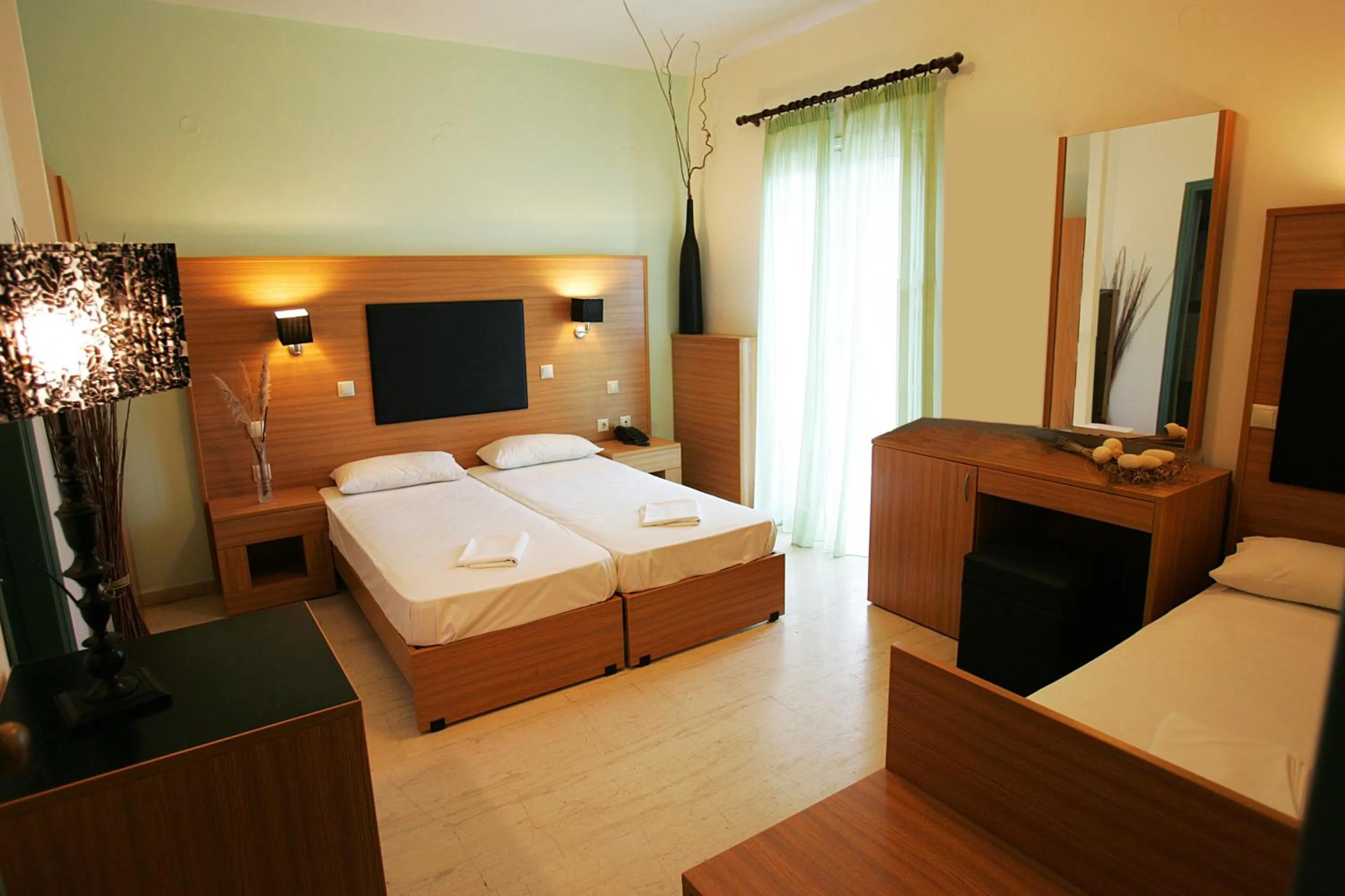 Captain's House Hotel