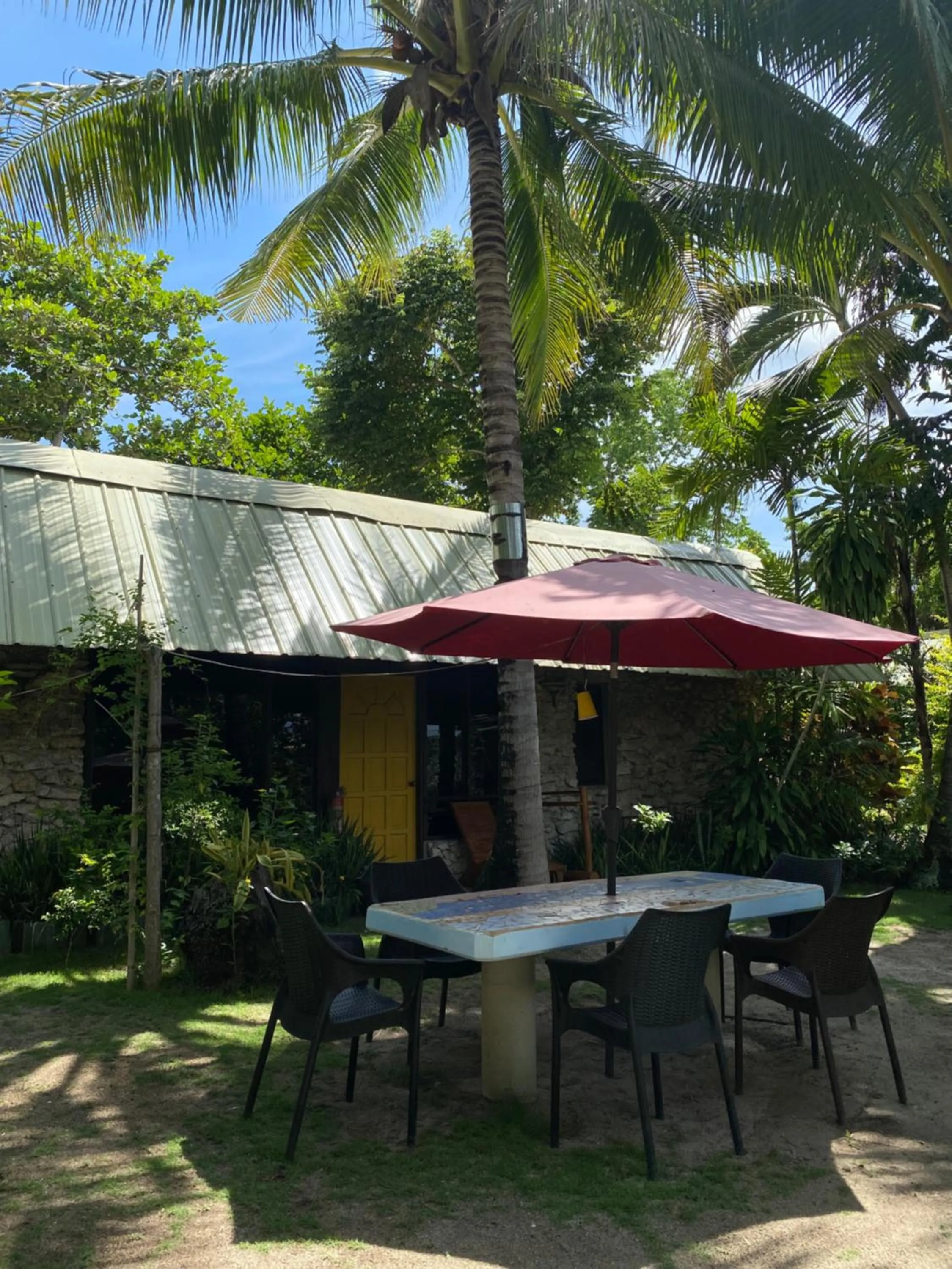 Ravenala Beach Bungalows