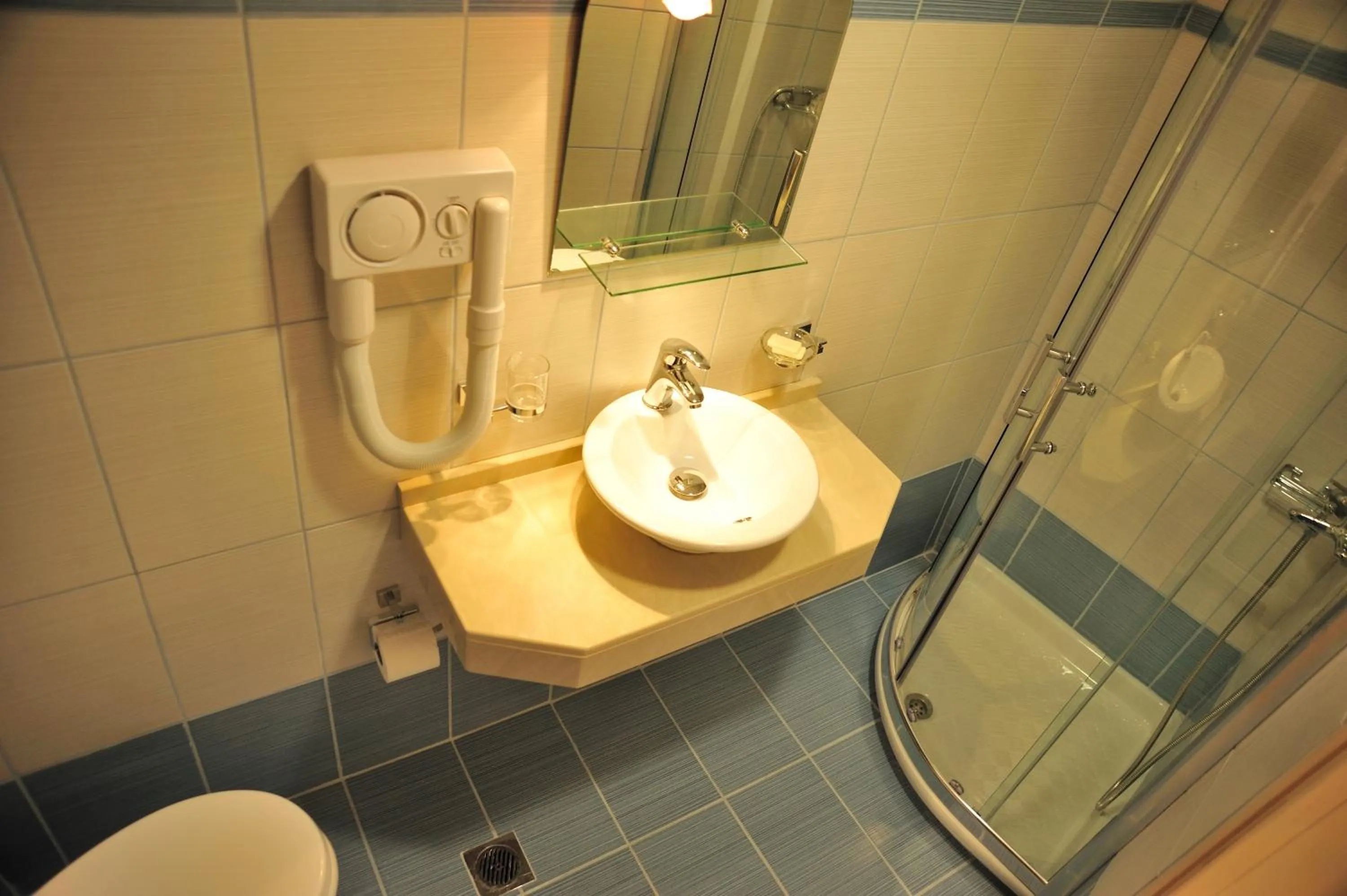 Bathroom in Creta Mare Hotel