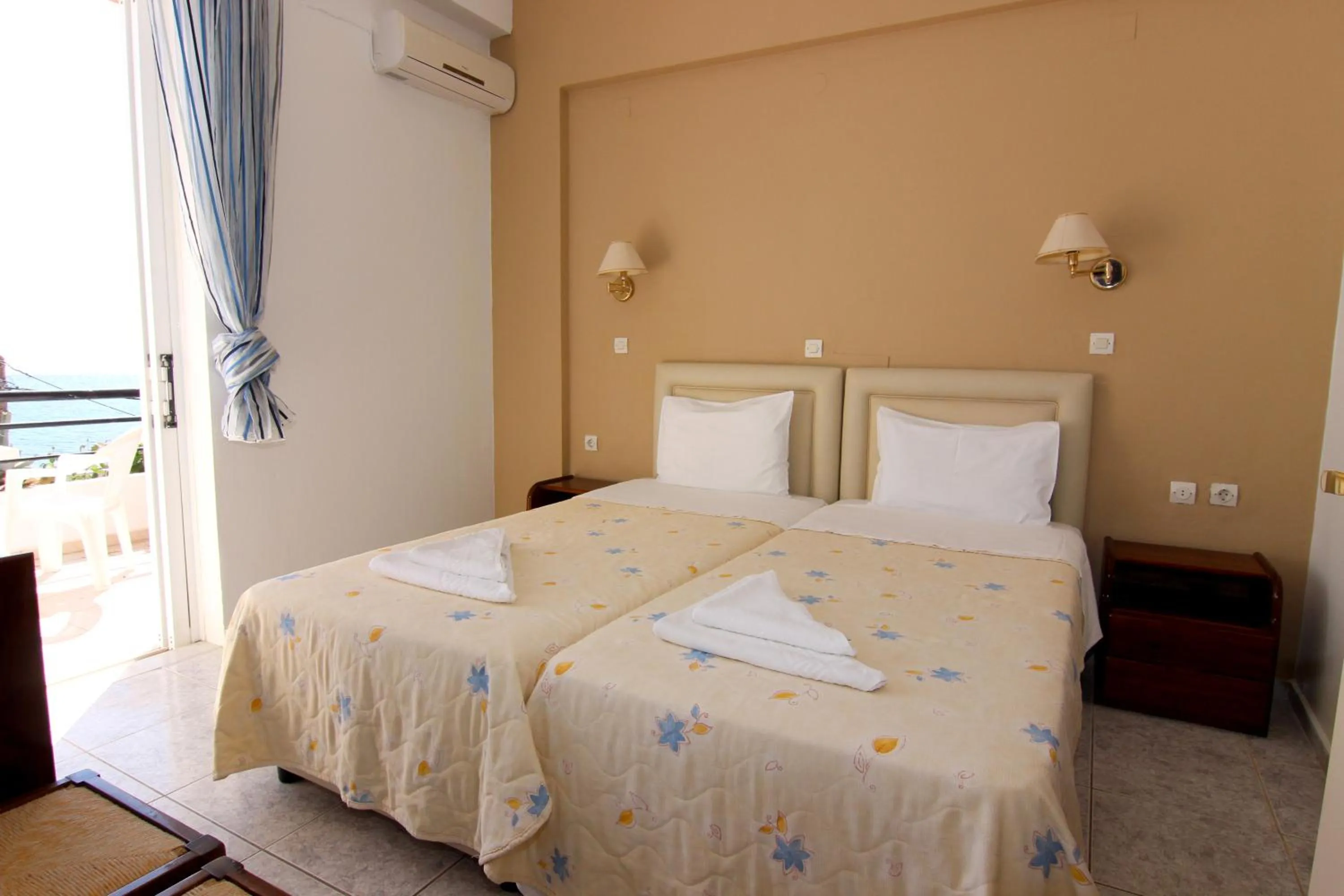 Bed in Creta Mare Hotel