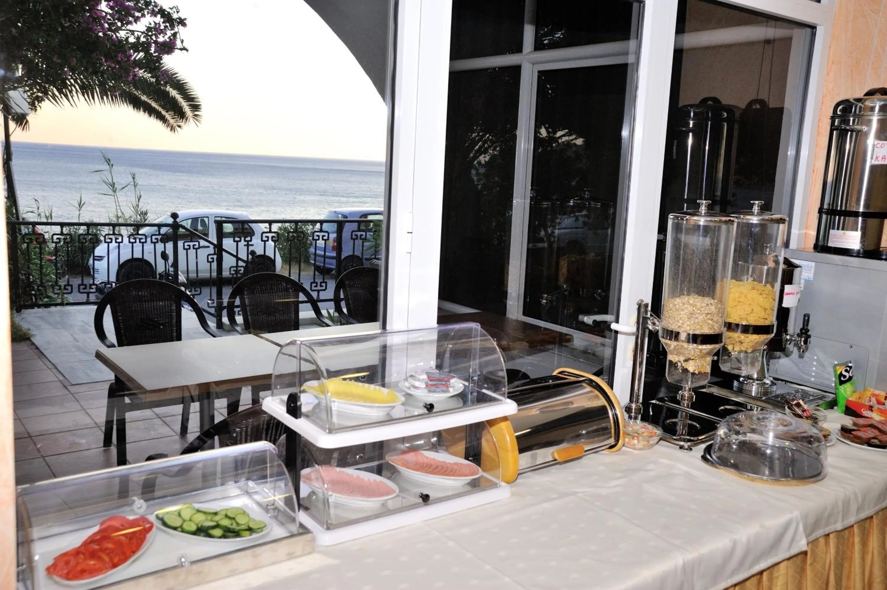 Day in Creta Mare Hotel