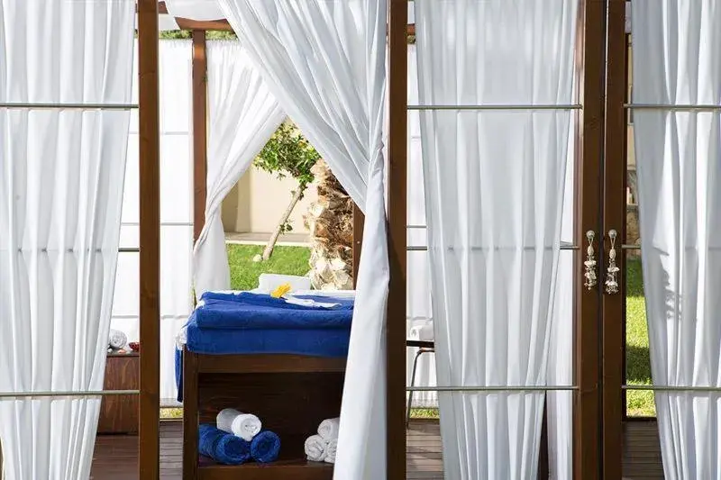 Spa and wellness centre/facilities, Bed in Civitel Creta Beach Spa and wellness centre/facilities, Bed in Civitel Creta Beach