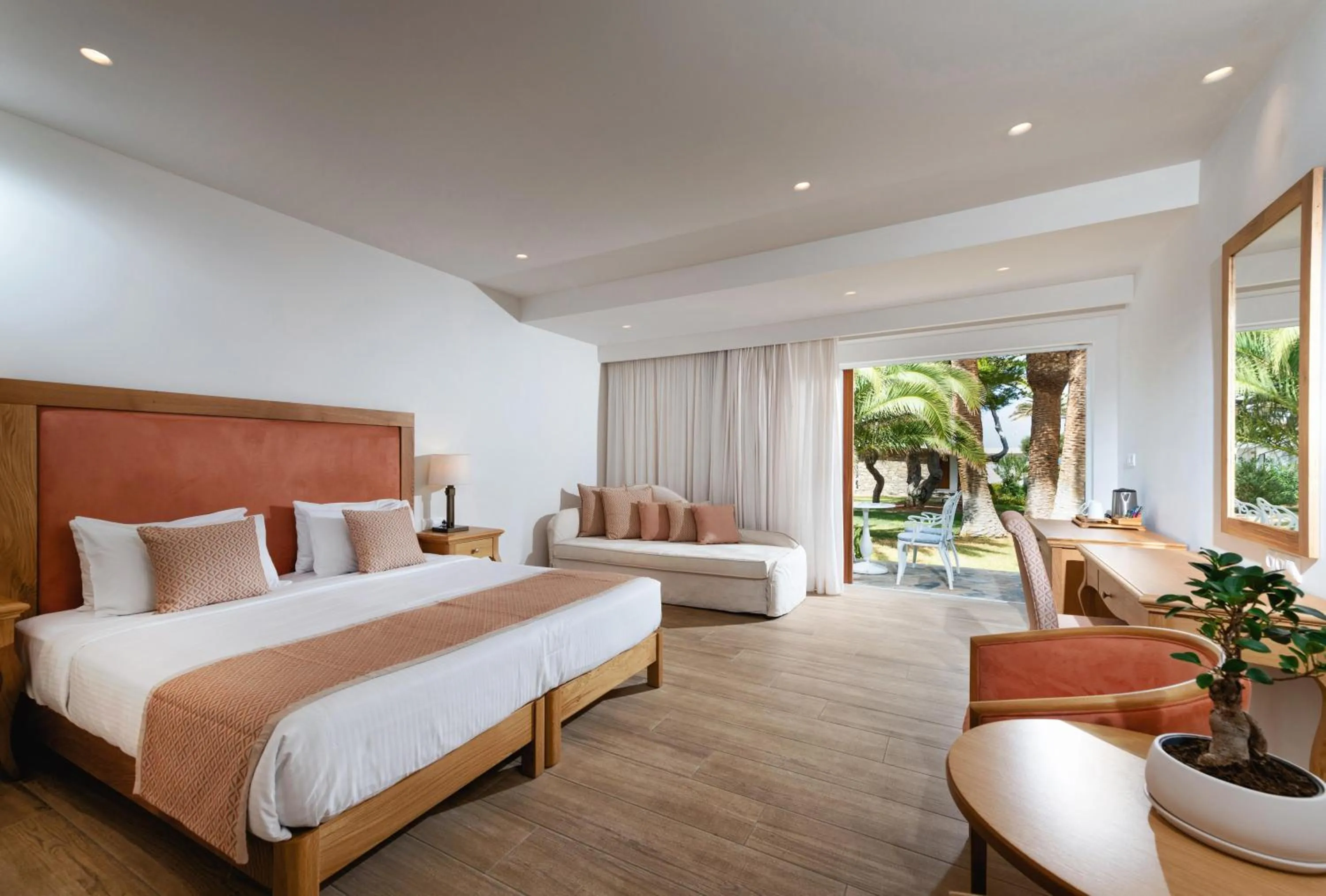 Bed in Civitel Creta Beach