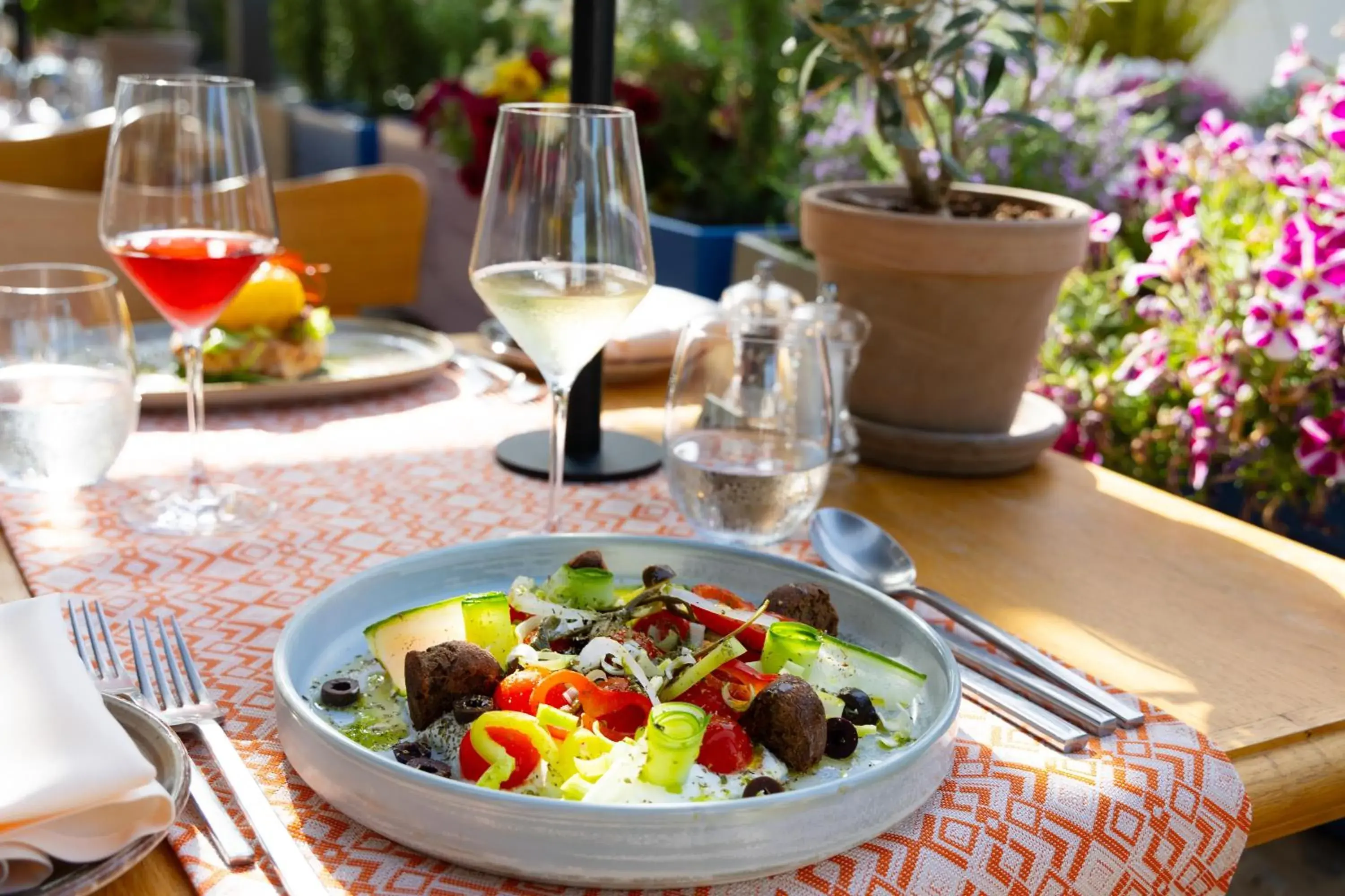 Restaurant/places to eat in Civitel Creta Beach Restaurant/places to eat in Civitel Creta Beach