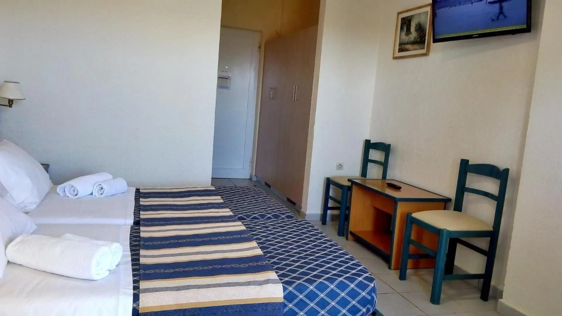 Bed in Porto Skala Village Hotel