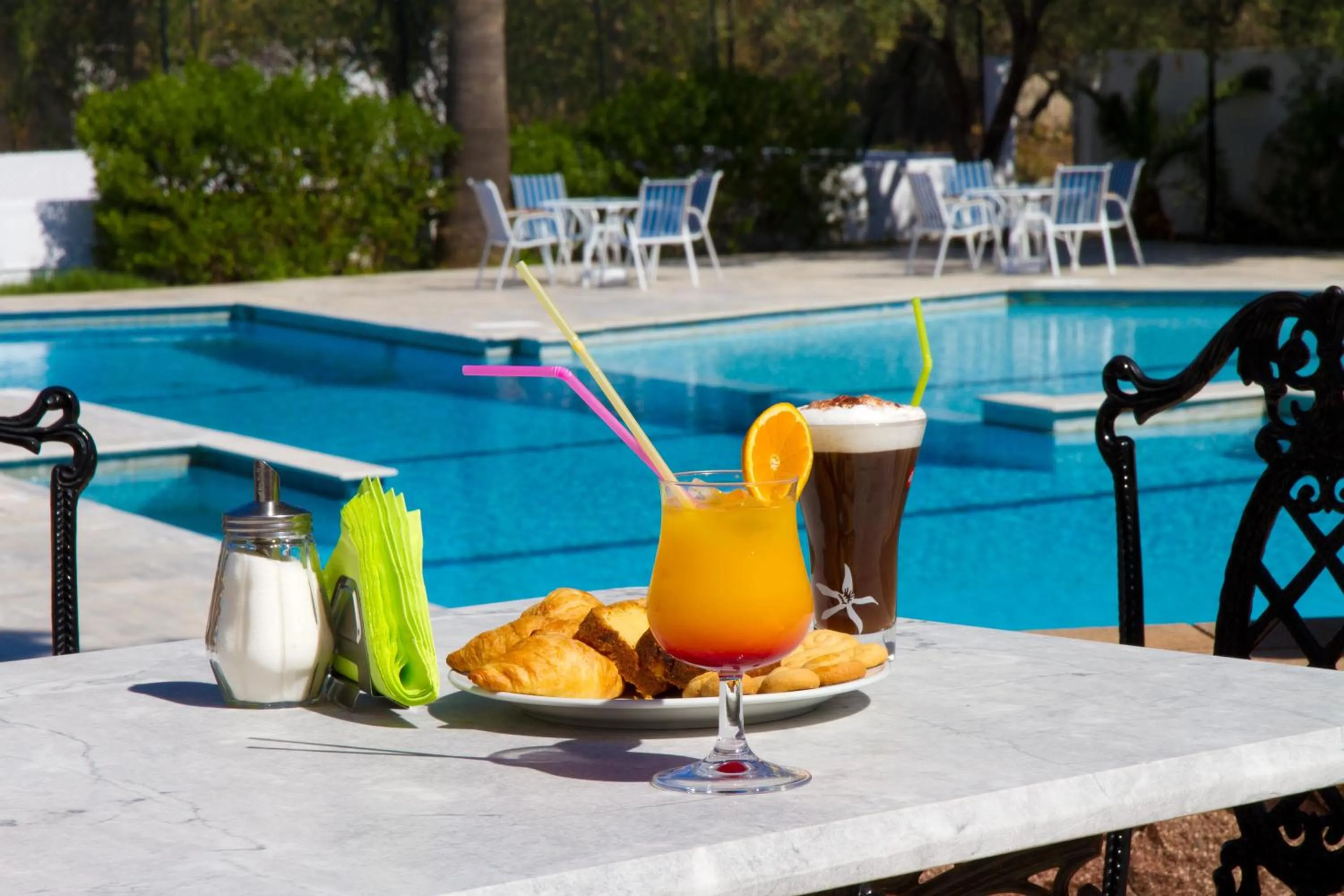 Breakfast in Hotel Klonos - Kyriakos Klonos